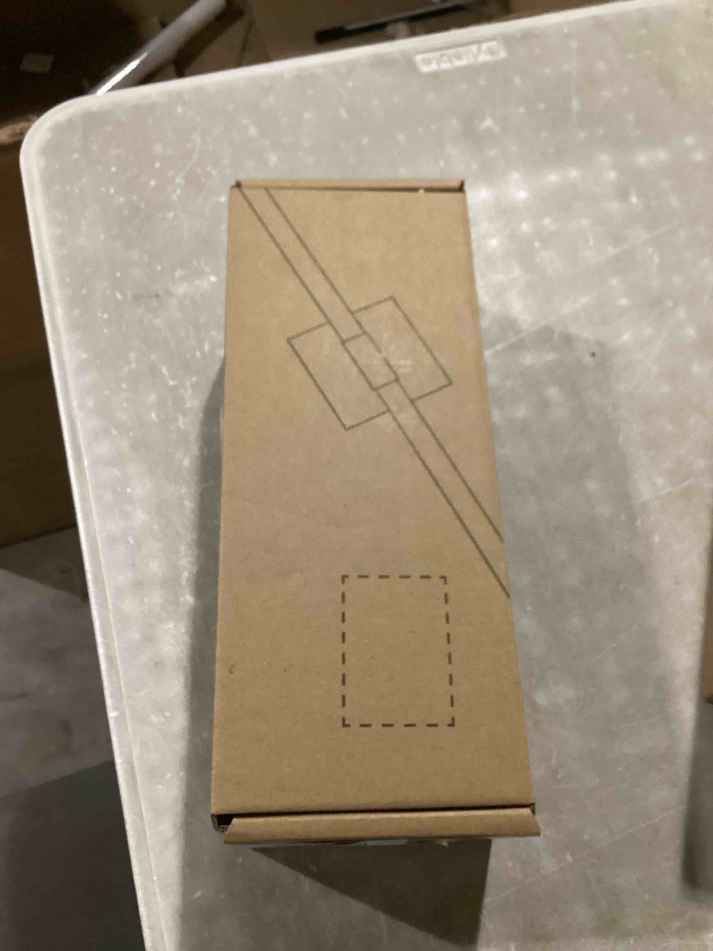 https://s3.amazonaws.com/lotting-images-prod/bidfta/YEL6795206_1737724647918.jpeg