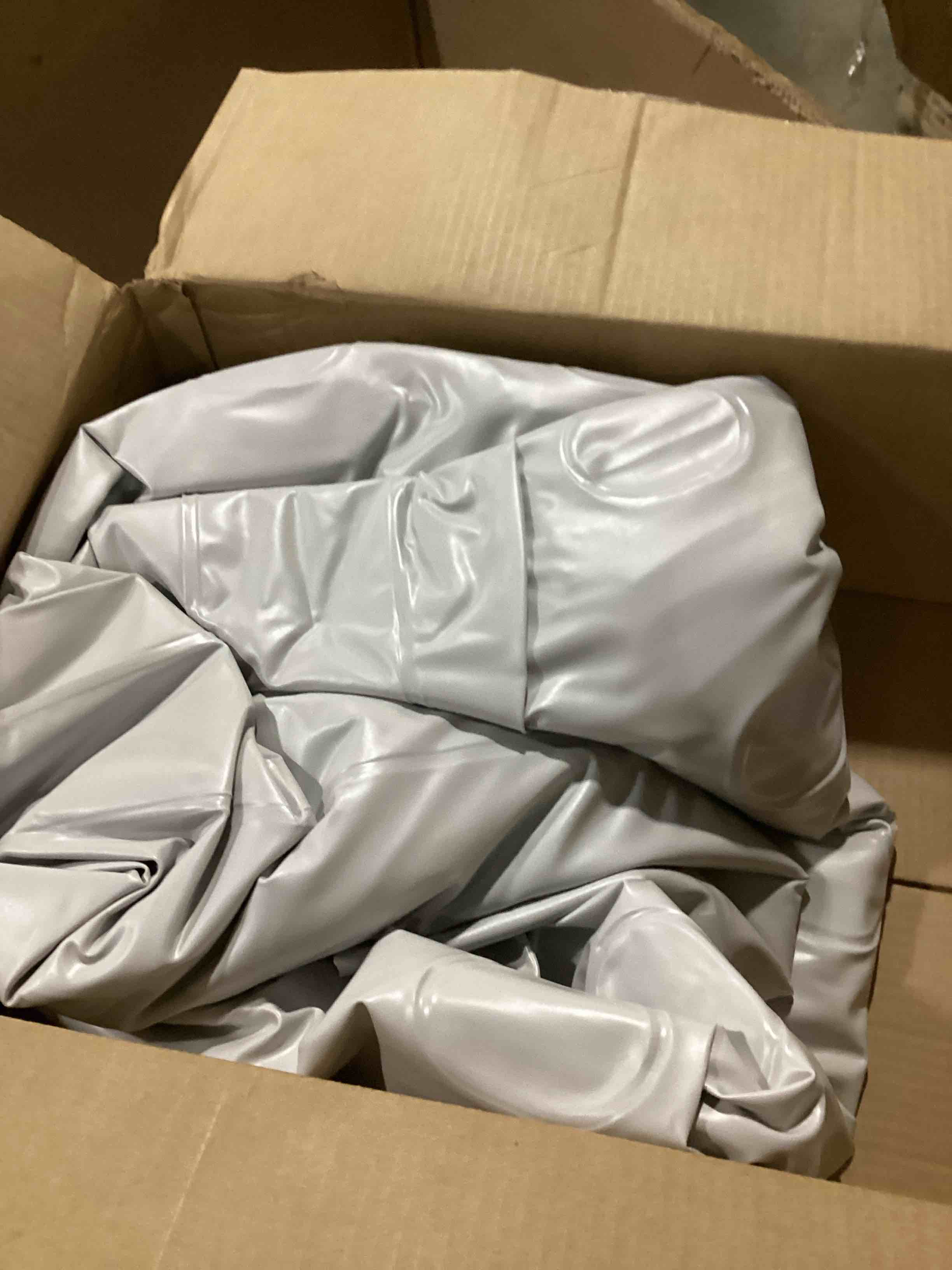 https://s3.amazonaws.com/lotting-images-prod/bidfta/YEL6795375_1737992835831.jpeg