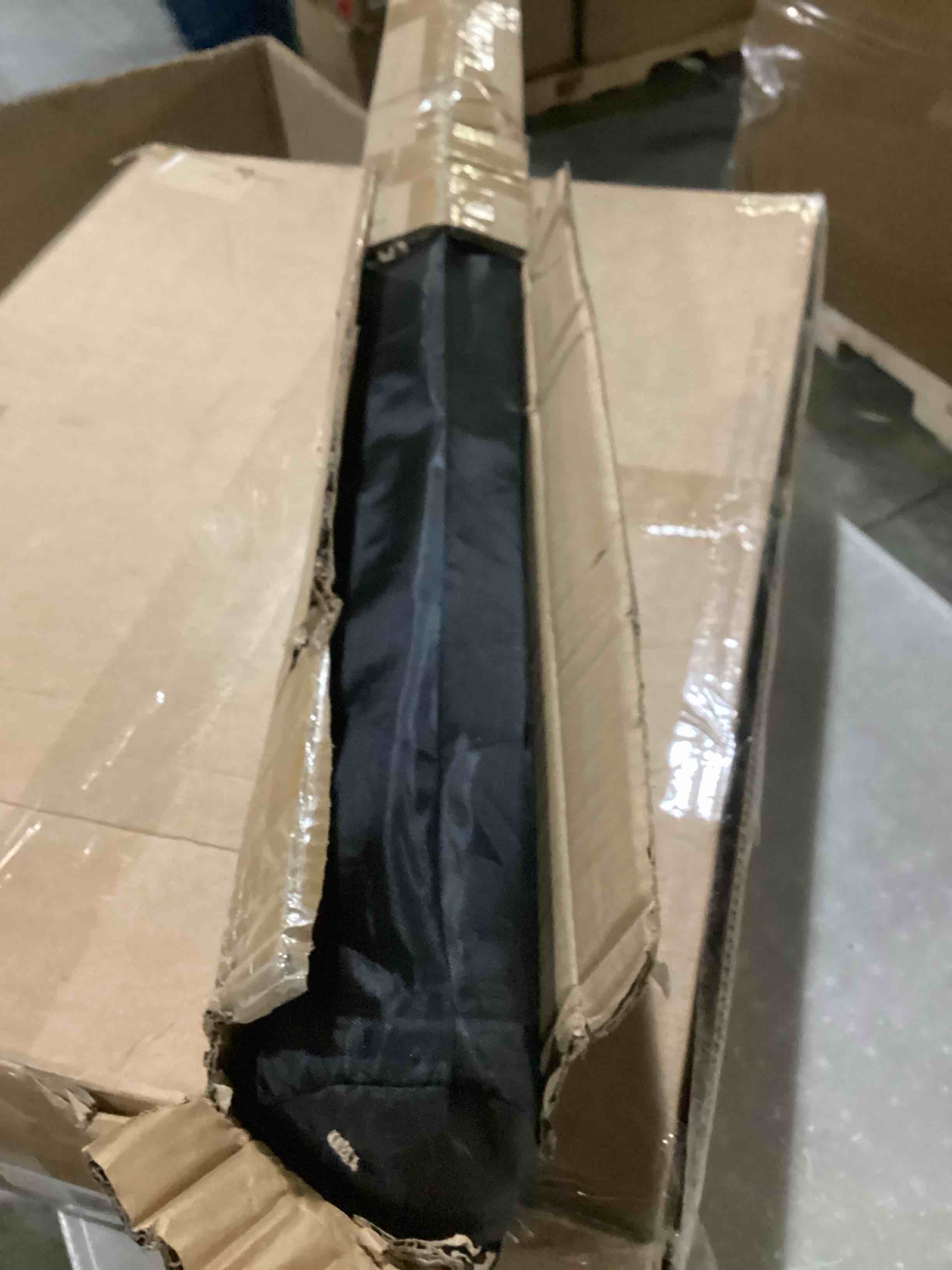 https://s3.amazonaws.com/lotting-images-prod/bidfta/YEL6795387_1737994436661.jpeg