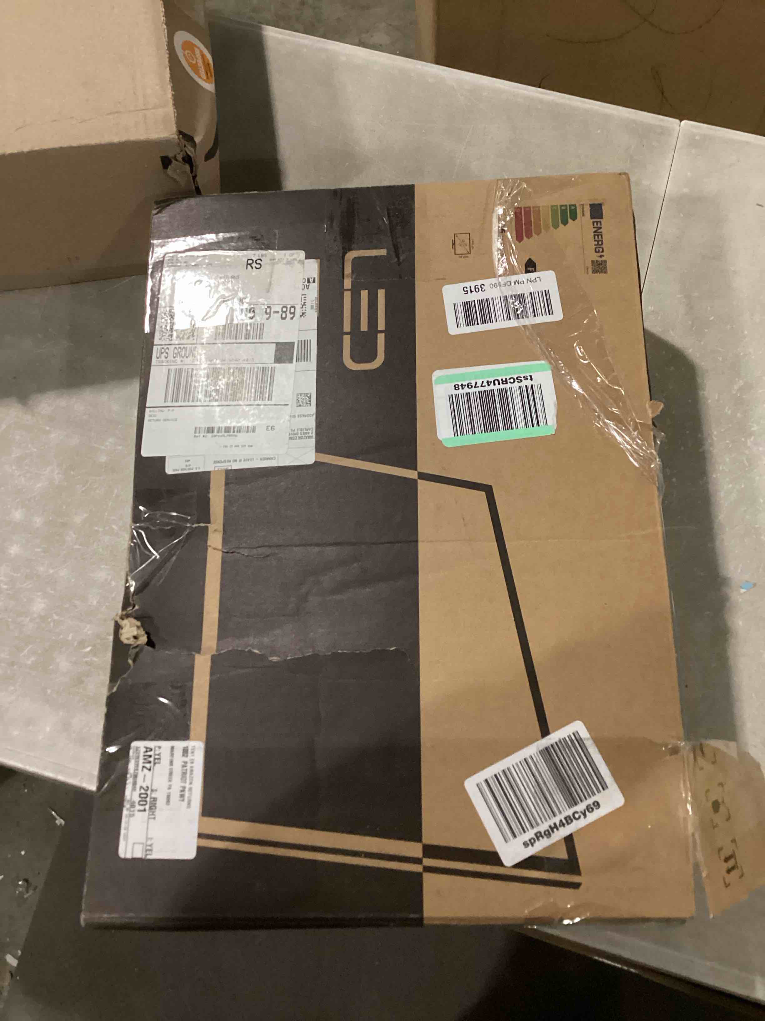 https://s3.amazonaws.com/lotting-images-prod/bidfta/YEL6795427_1738001787513.jpeg