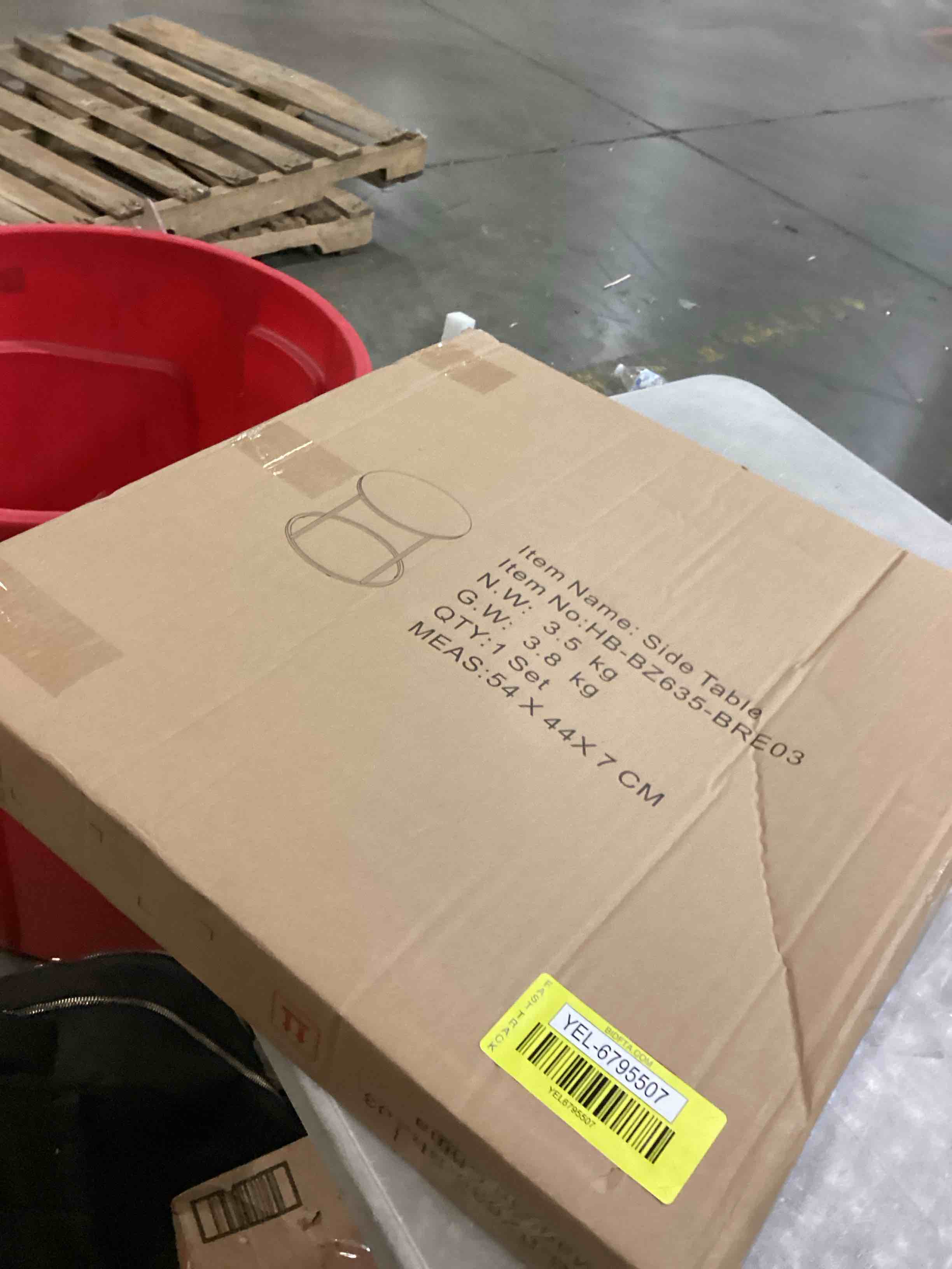 https://s3.amazonaws.com/lotting-images-prod/bidfta/YEL6795507_1737651056531.jpeg