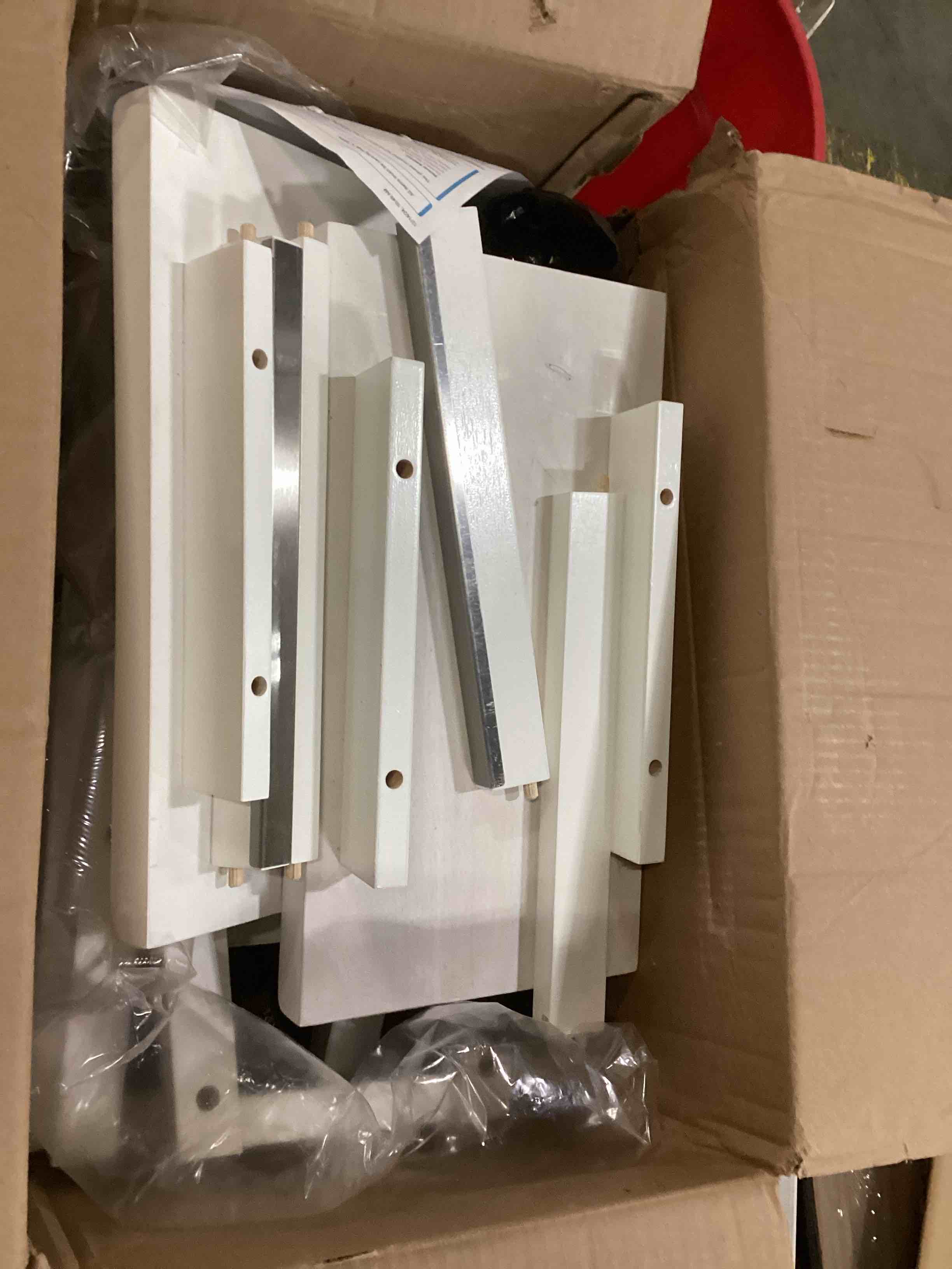 https://s3.amazonaws.com/lotting-images-prod/bidfta/YEL6795629_1737749139577.jpeg