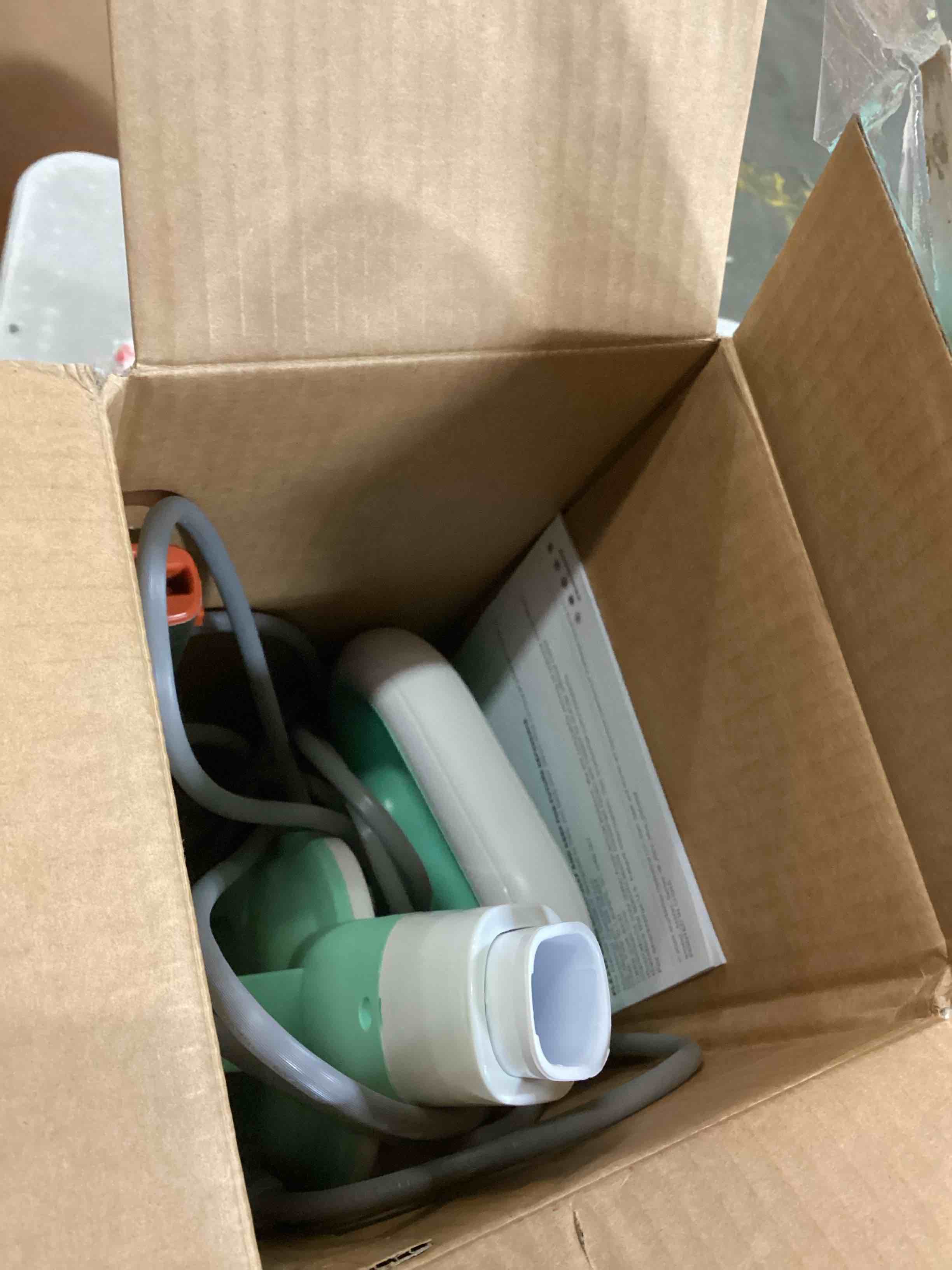 https://s3.amazonaws.com/lotting-images-prod/bidfta/YEL6795929_1738259851889.jpeg