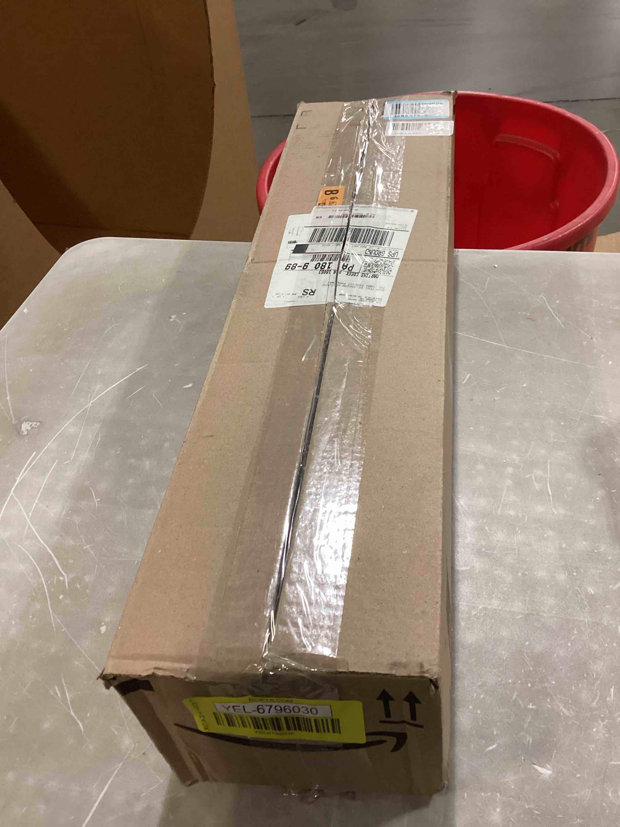 https://s3.amazonaws.com/lotting-images-prod/bidfta/YEL6796030_1738339512046.jpeg