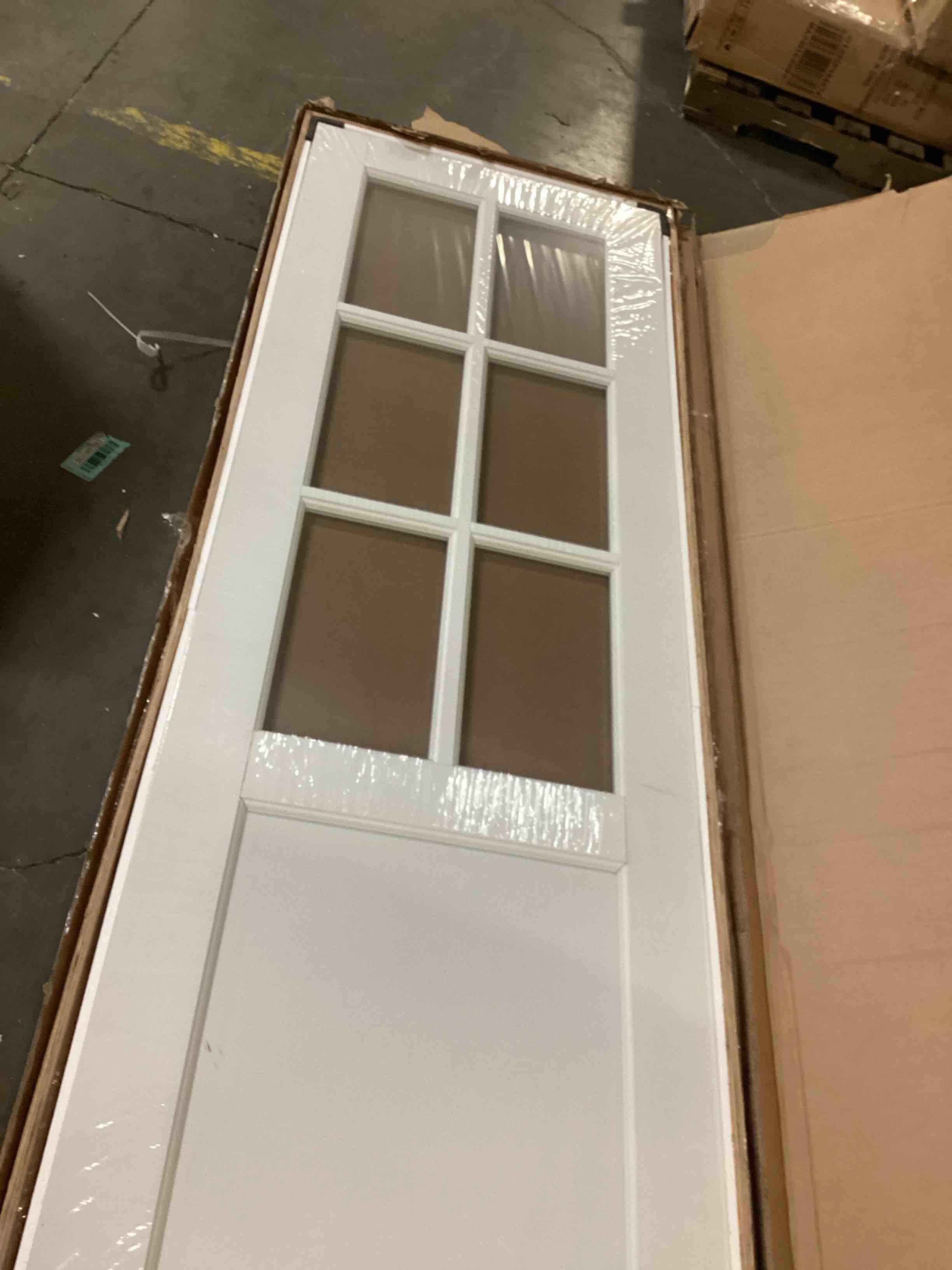 https://s3.amazonaws.com/lotting-images-prod/bidfta/YEL6796176_1738946393027.jpeg
