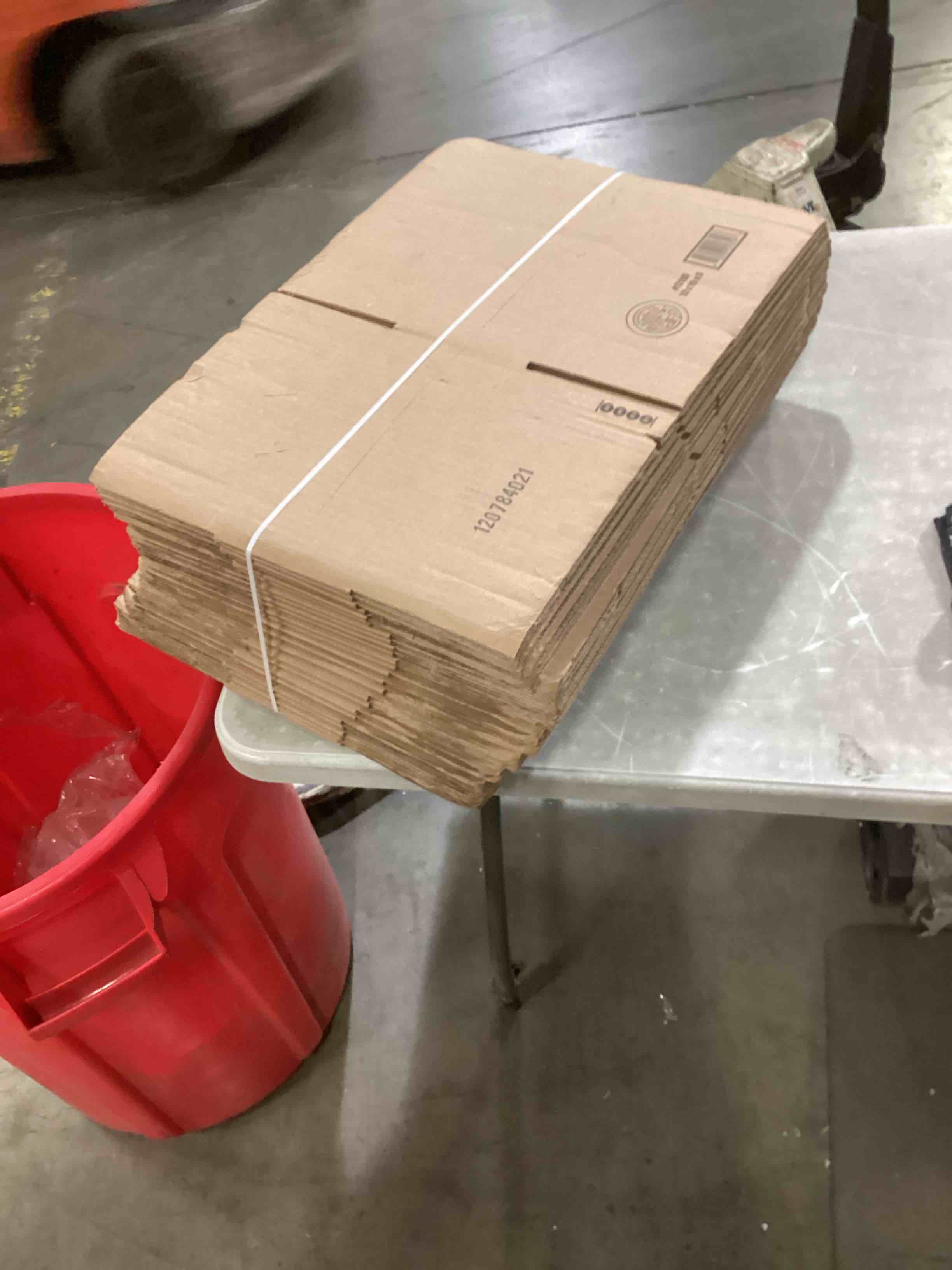 https://s3.amazonaws.com/lotting-images-prod/bidfta/YEL6796625_1740426649237.jpeg