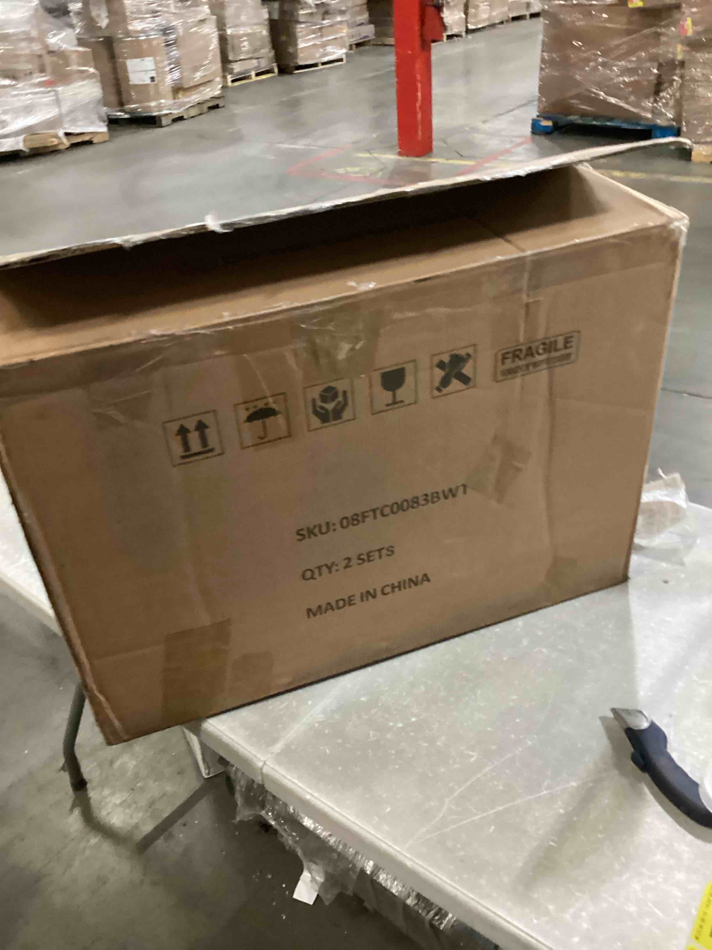 https://s3.amazonaws.com/lotting-images-prod/bidfta/YEL6796707_1740588075176.jpeg