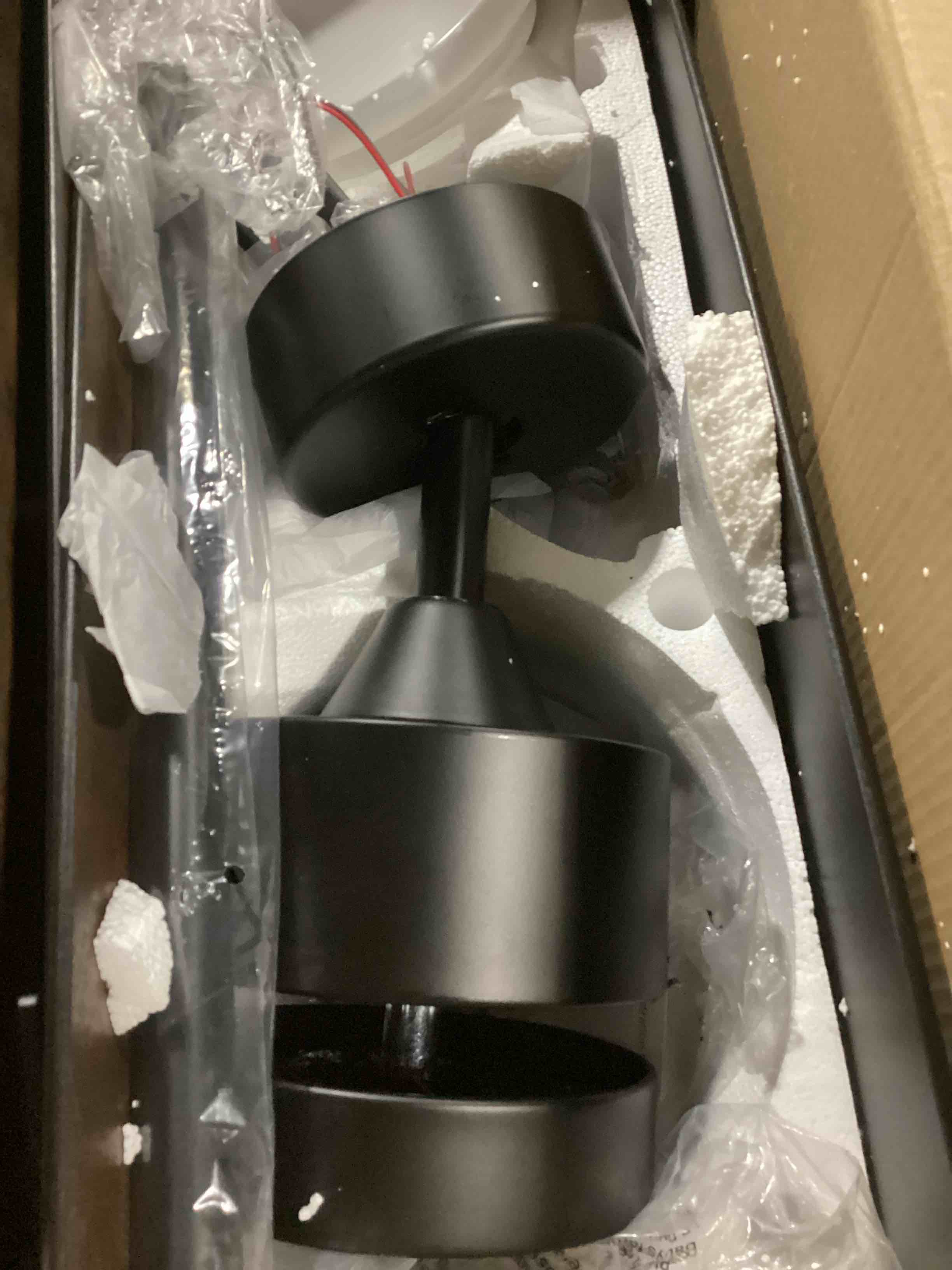 https://s3.amazonaws.com/lotting-images-prod/bidfta/YEL6797053_1737481213555.jpeg