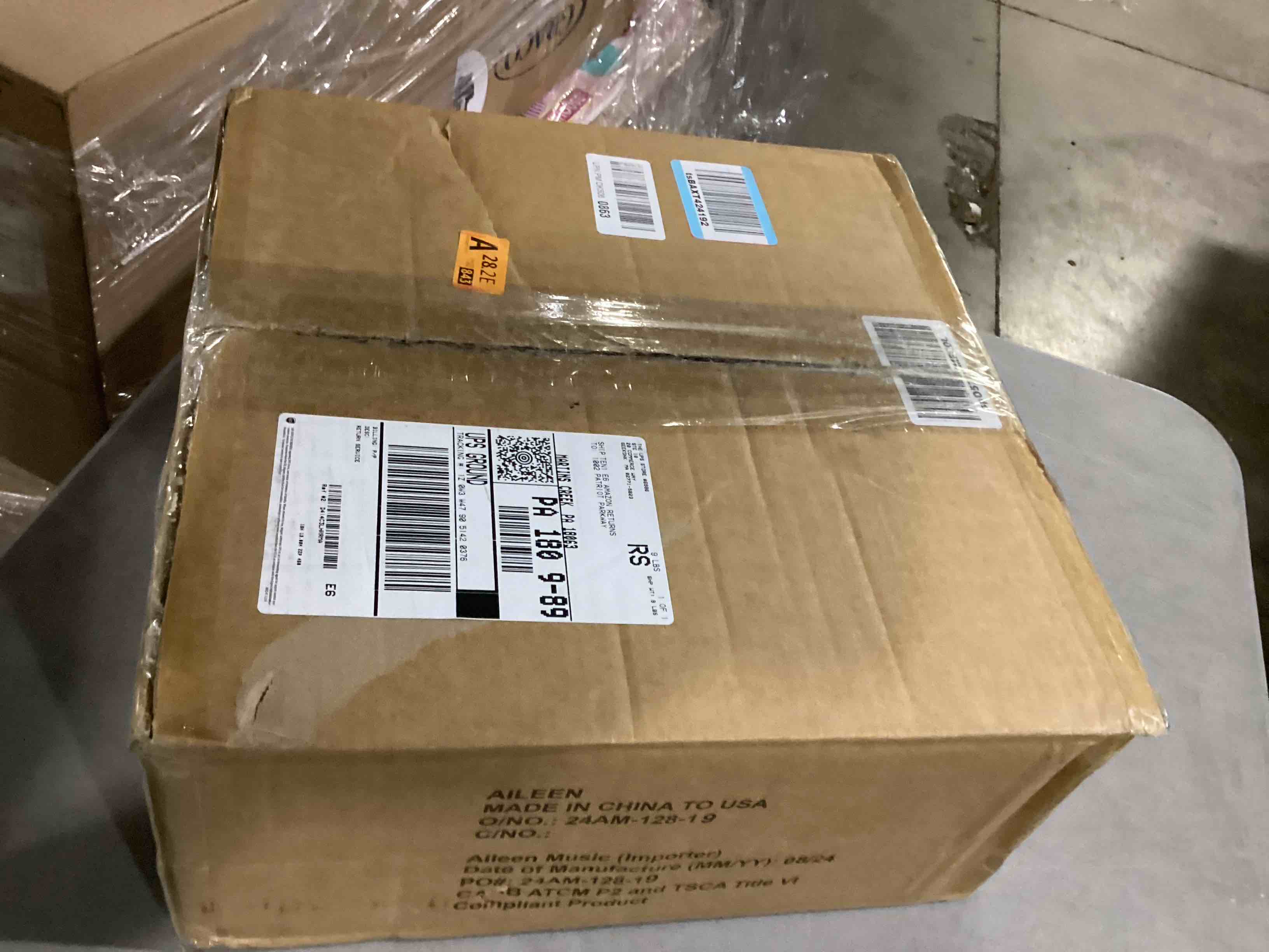 https://s3.amazonaws.com/lotting-images-prod/bidfta/YEL6797518_1738075632522.jpeg