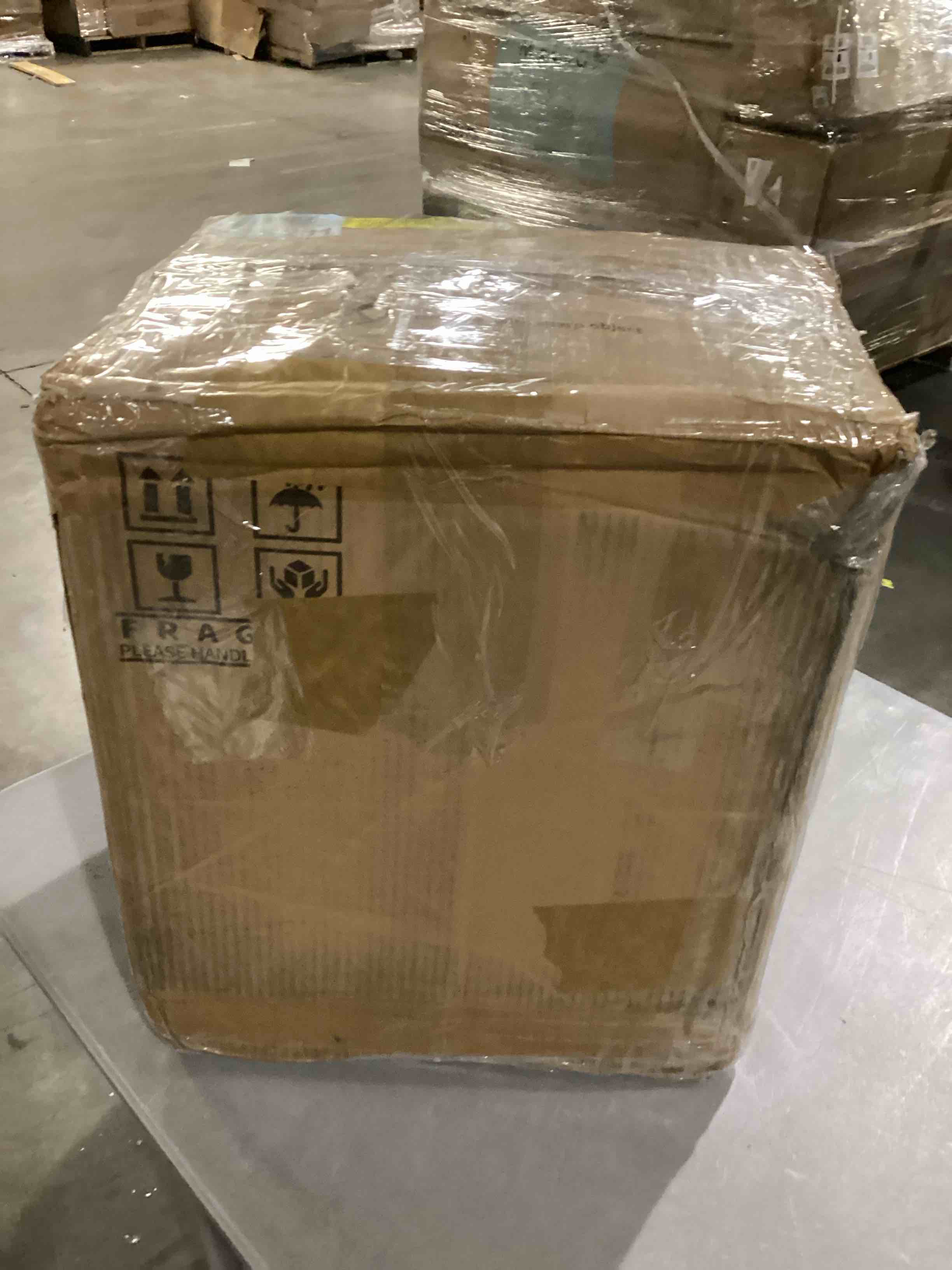 https://s3.amazonaws.com/lotting-images-prod/bidfta/YEL6797635_1738243584593.jpeg