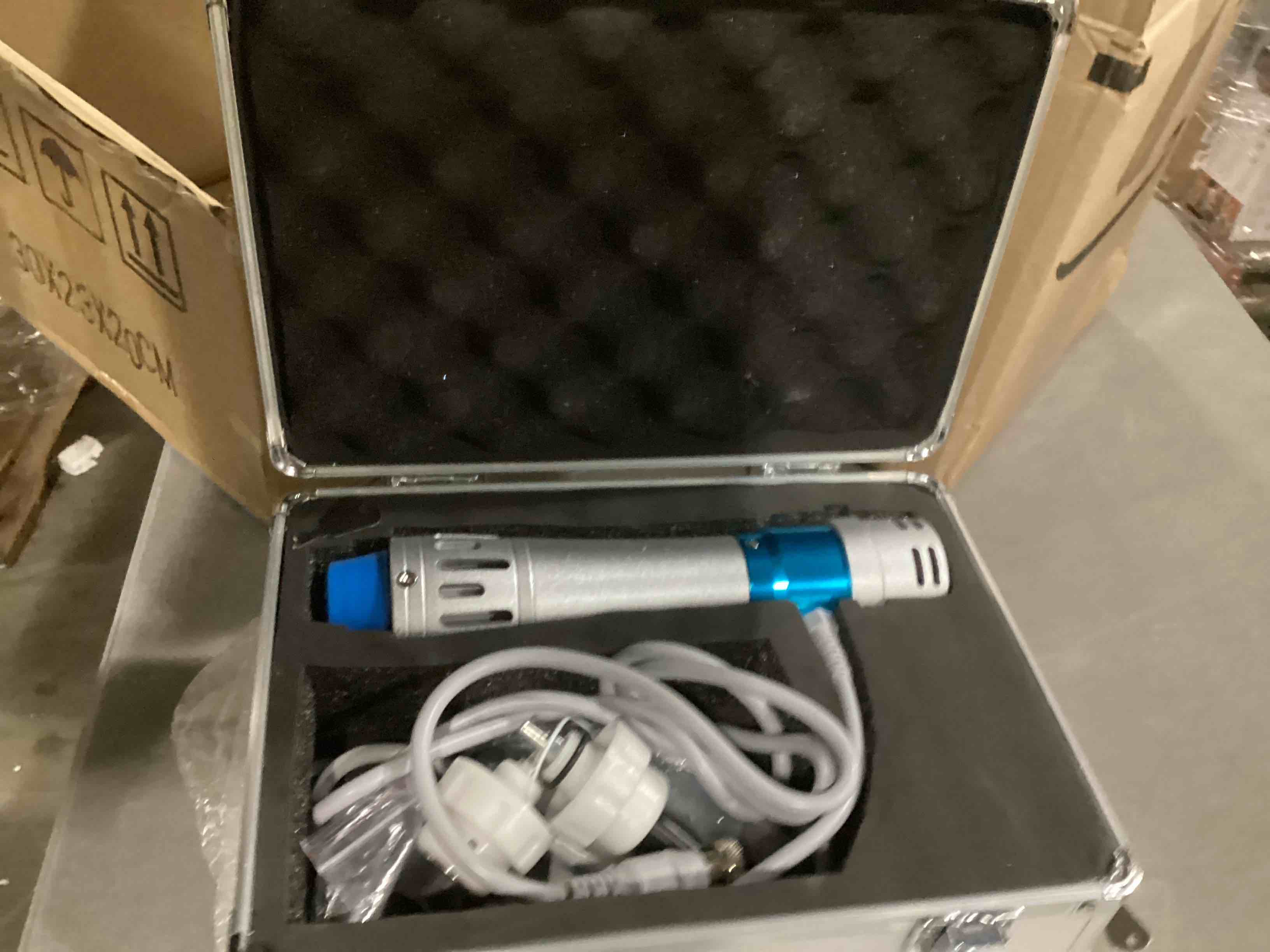 https://s3.amazonaws.com/lotting-images-prod/bidfta/YEL6797660_1738251319478.jpeg
