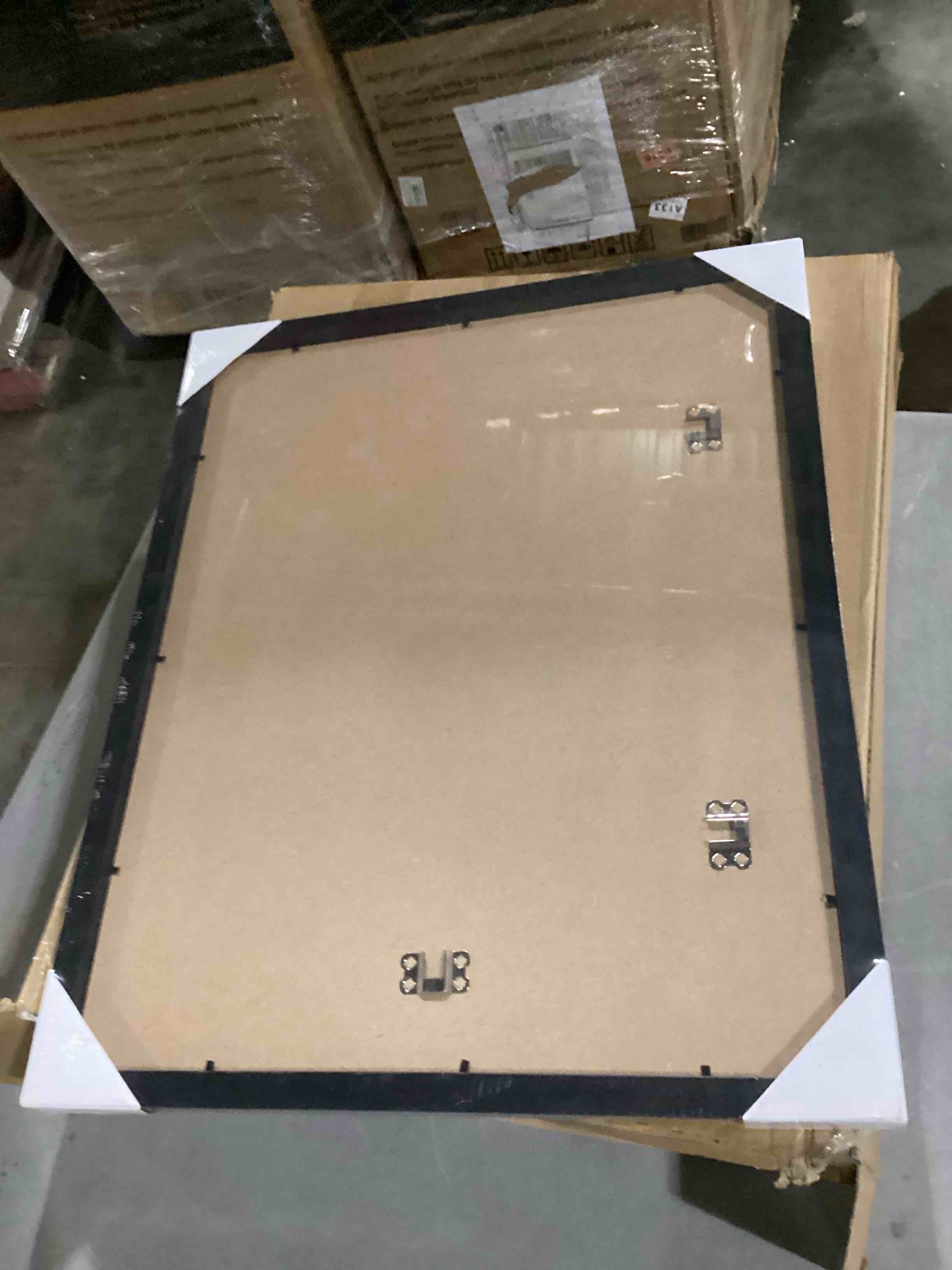 https://s3.amazonaws.com/lotting-images-prod/bidfta/YEL6797765_1738333844098.jpeg