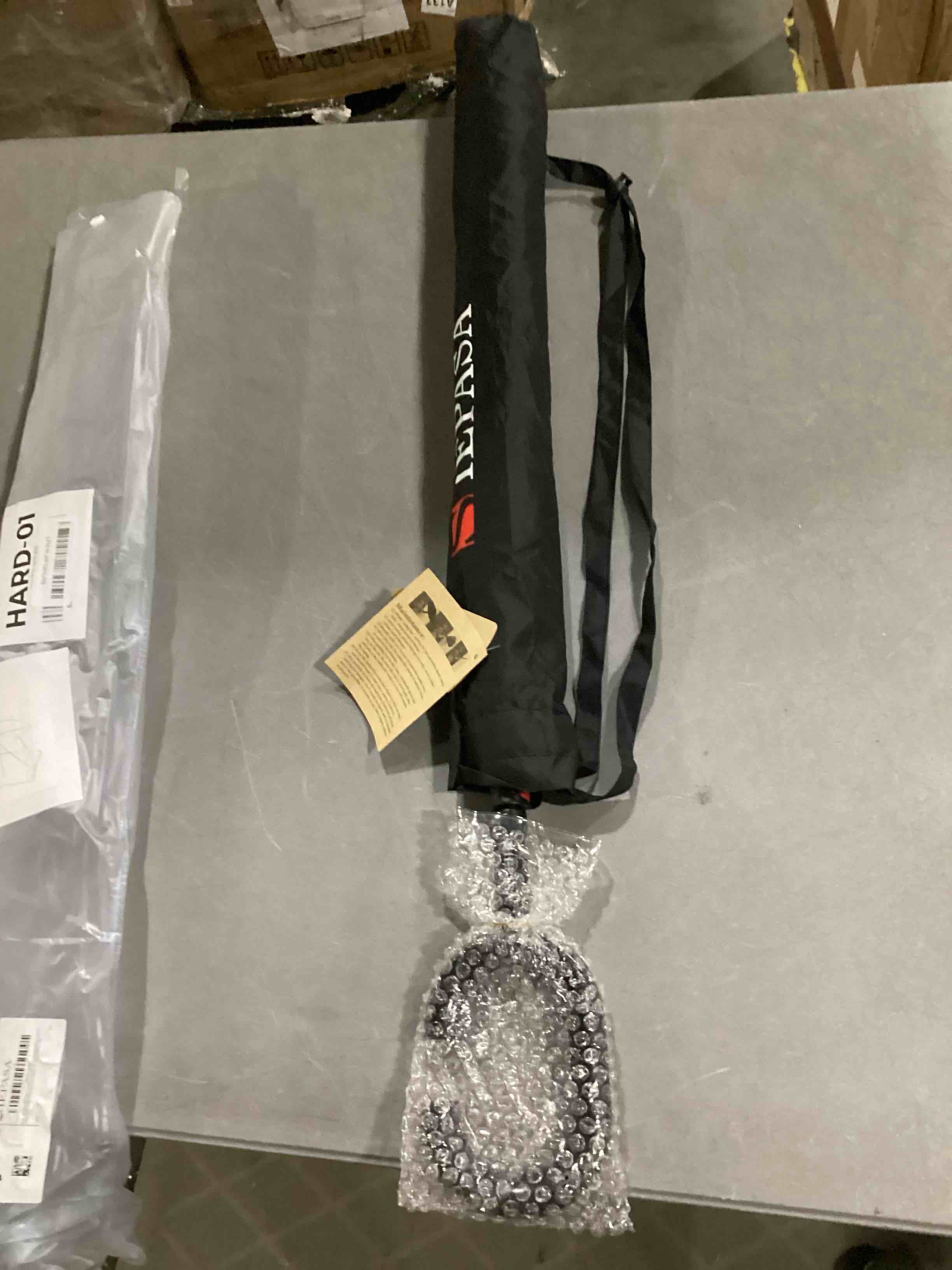 https://s3.amazonaws.com/lotting-images-prod/bidfta/YEL6797787_1738338725336.jpeg