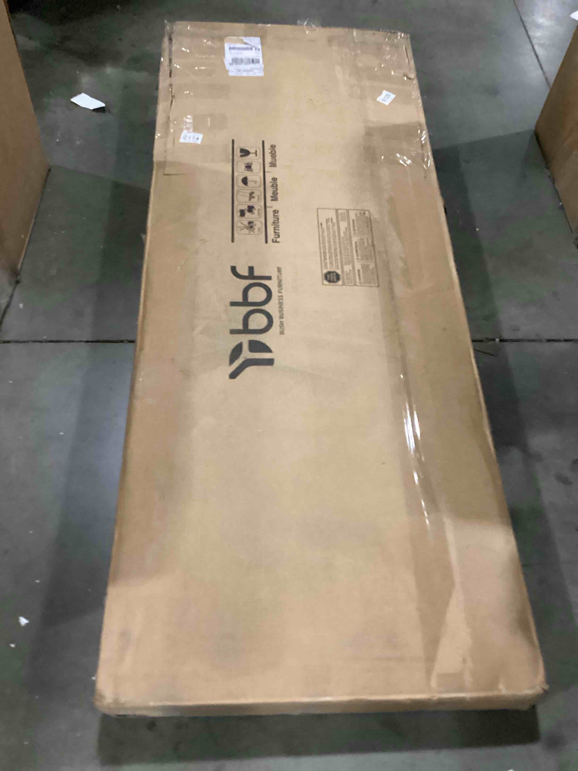 https://s3.amazonaws.com/lotting-images-prod/bidfta/YEL6798263_1739213659811.jpeg