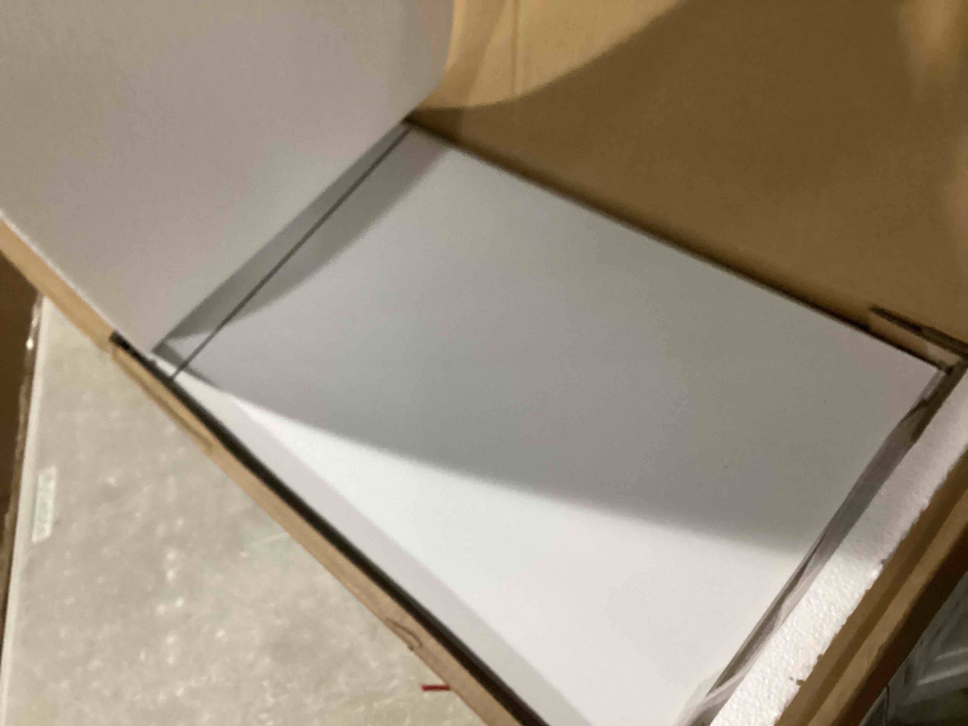 https://s3.amazonaws.com/lotting-images-prod/bidfta/YEL6798707_1733158223104.jpeg