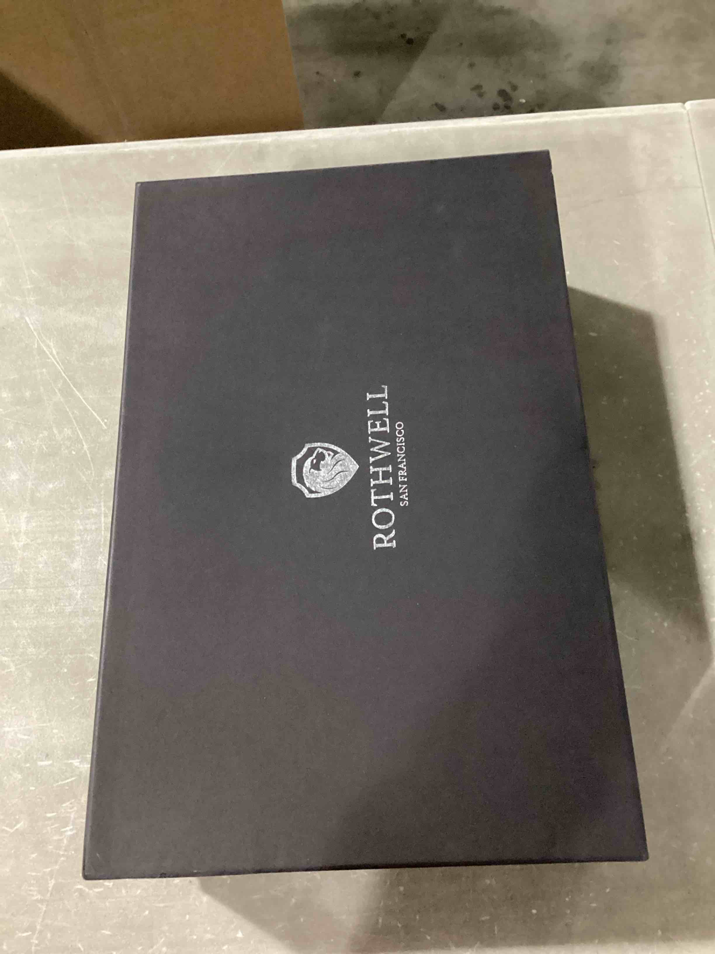 https://s3.amazonaws.com/lotting-images-prod/bidfta/YEL6798953_1733314381142.jpeg