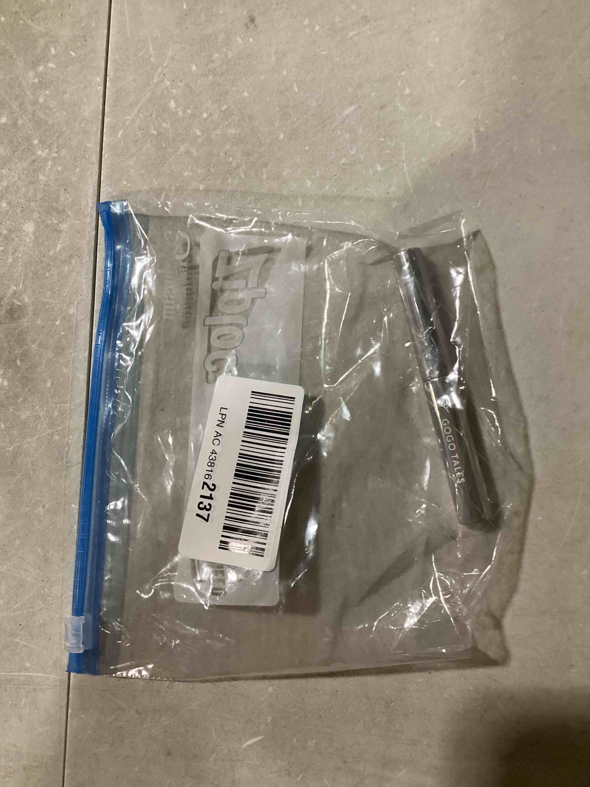 https://s3.amazonaws.com/lotting-images-prod/bidfta/YEL6799007_1733321352392.jpeg