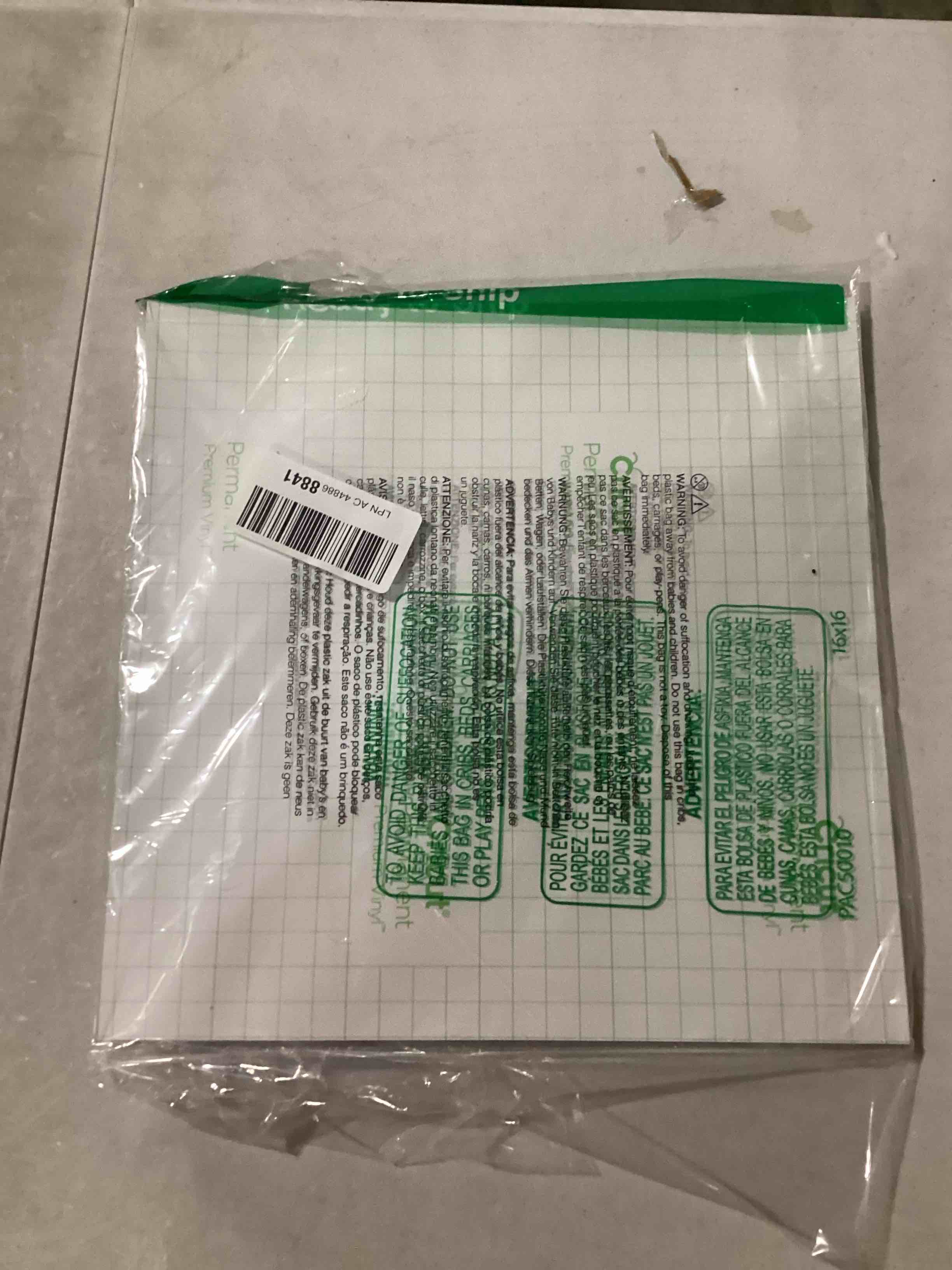 https://s3.amazonaws.com/lotting-images-prod/bidfta/YEL6799059_1733326555829.jpeg