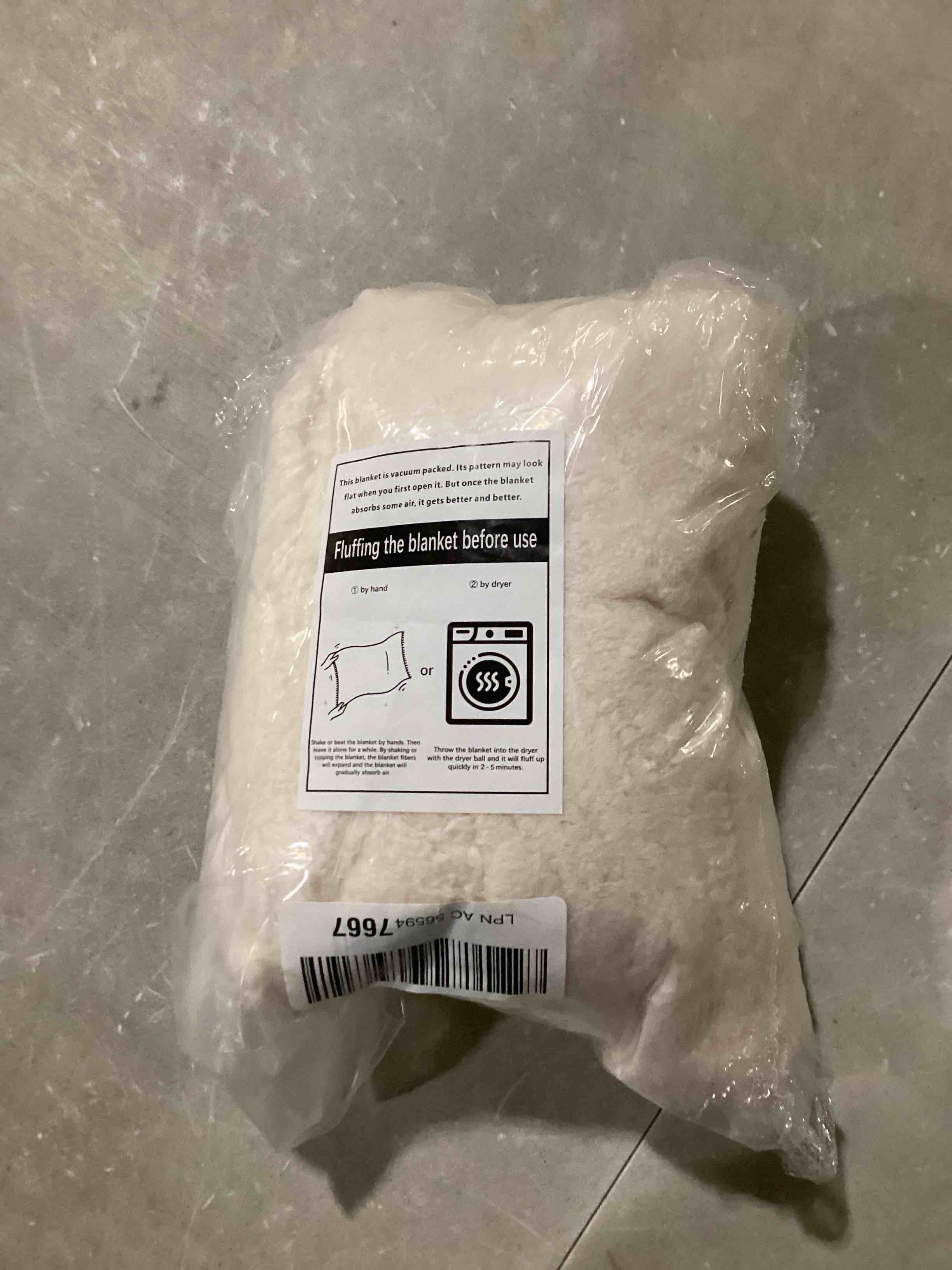 https://s3.amazonaws.com/lotting-images-prod/bidfta/YEL6799492_1733499082992.jpeg