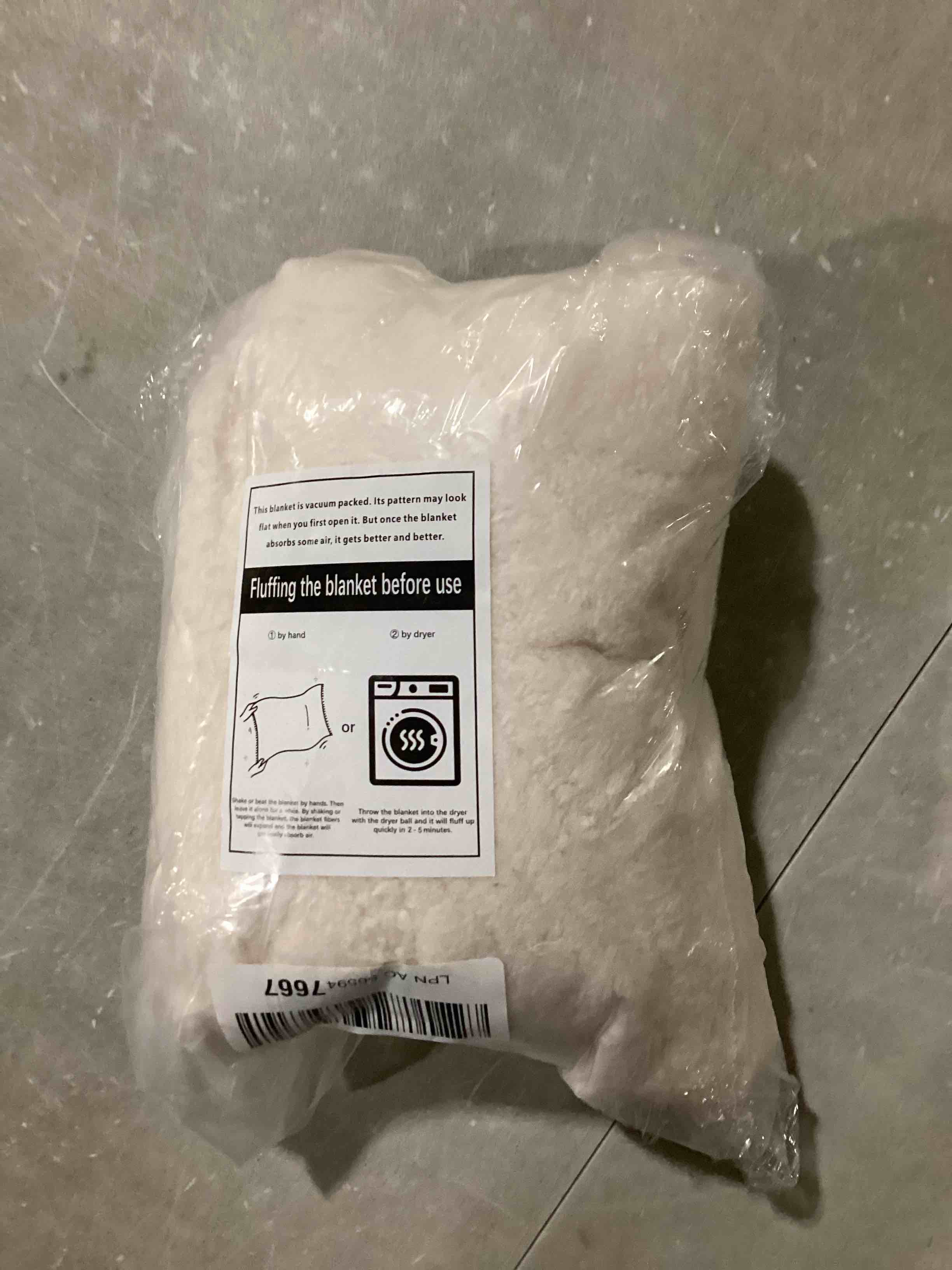 https://s3.amazonaws.com/lotting-images-prod/bidfta/YEL6799492_1733499083636.jpeg