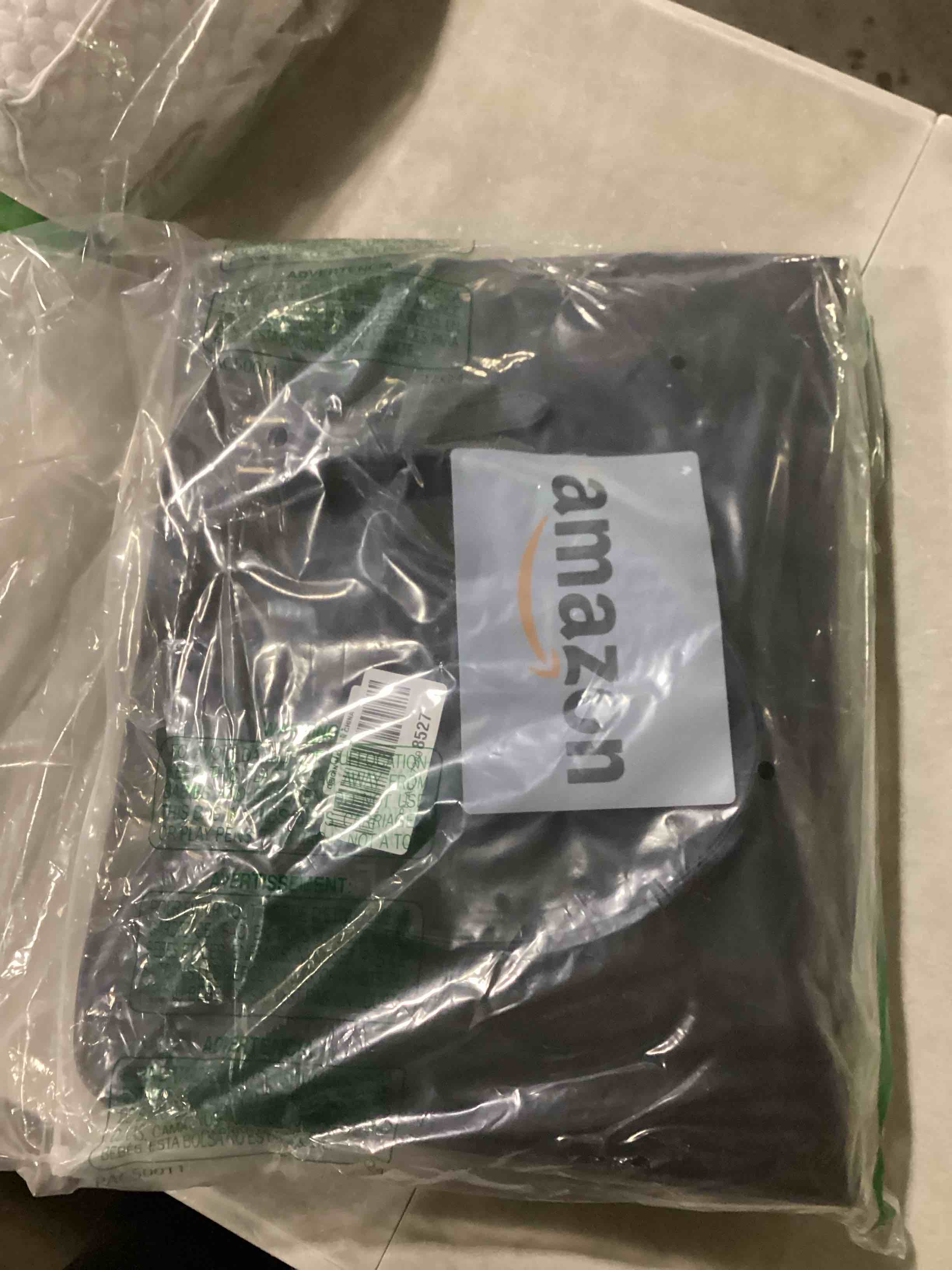 https://s3.amazonaws.com/lotting-images-prod/bidfta/YEL6799506_1733499782533.jpeg