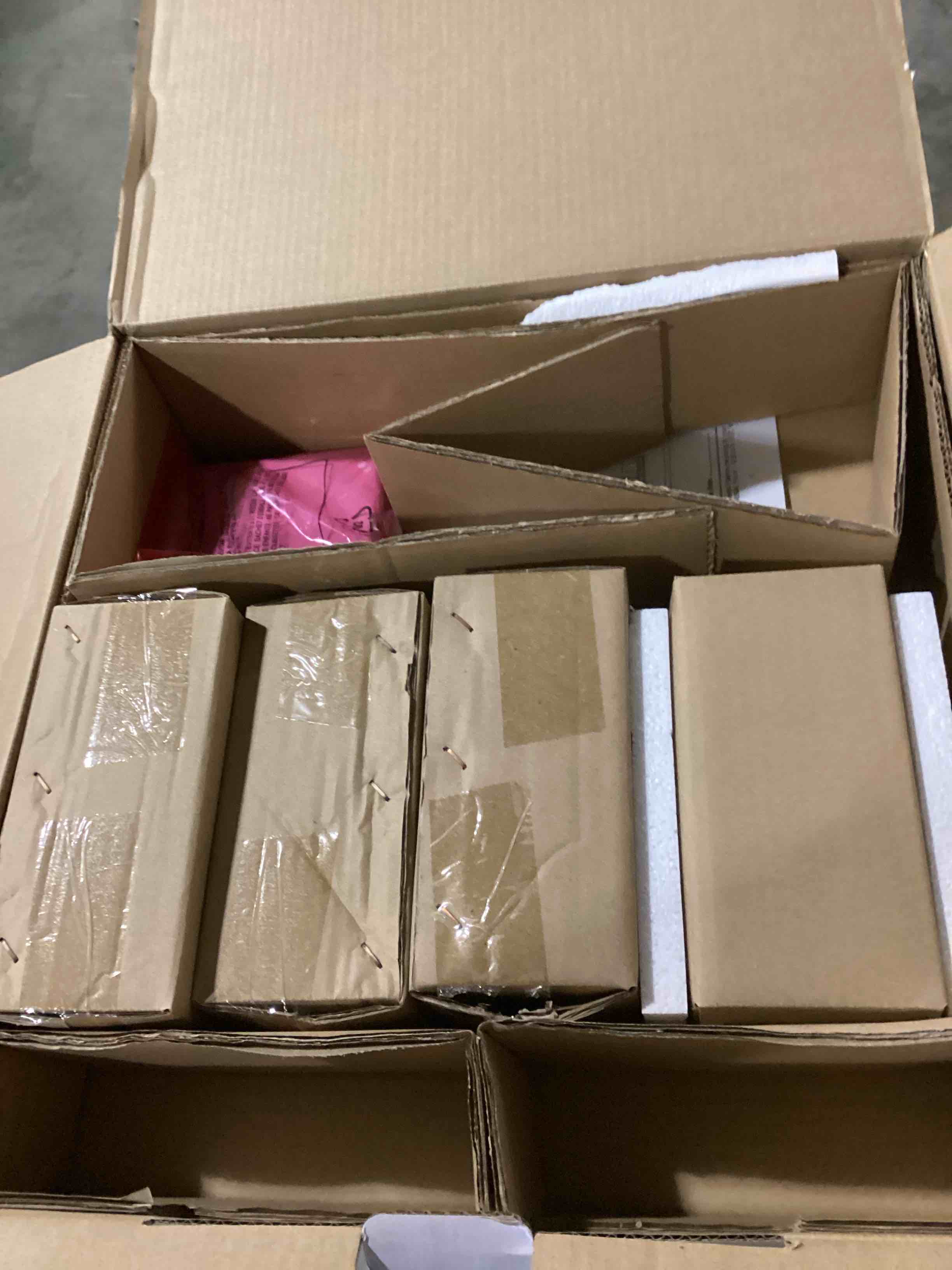 https://s3.amazonaws.com/lotting-images-prod/bidfta/YEL6799756_1733767201138.jpeg