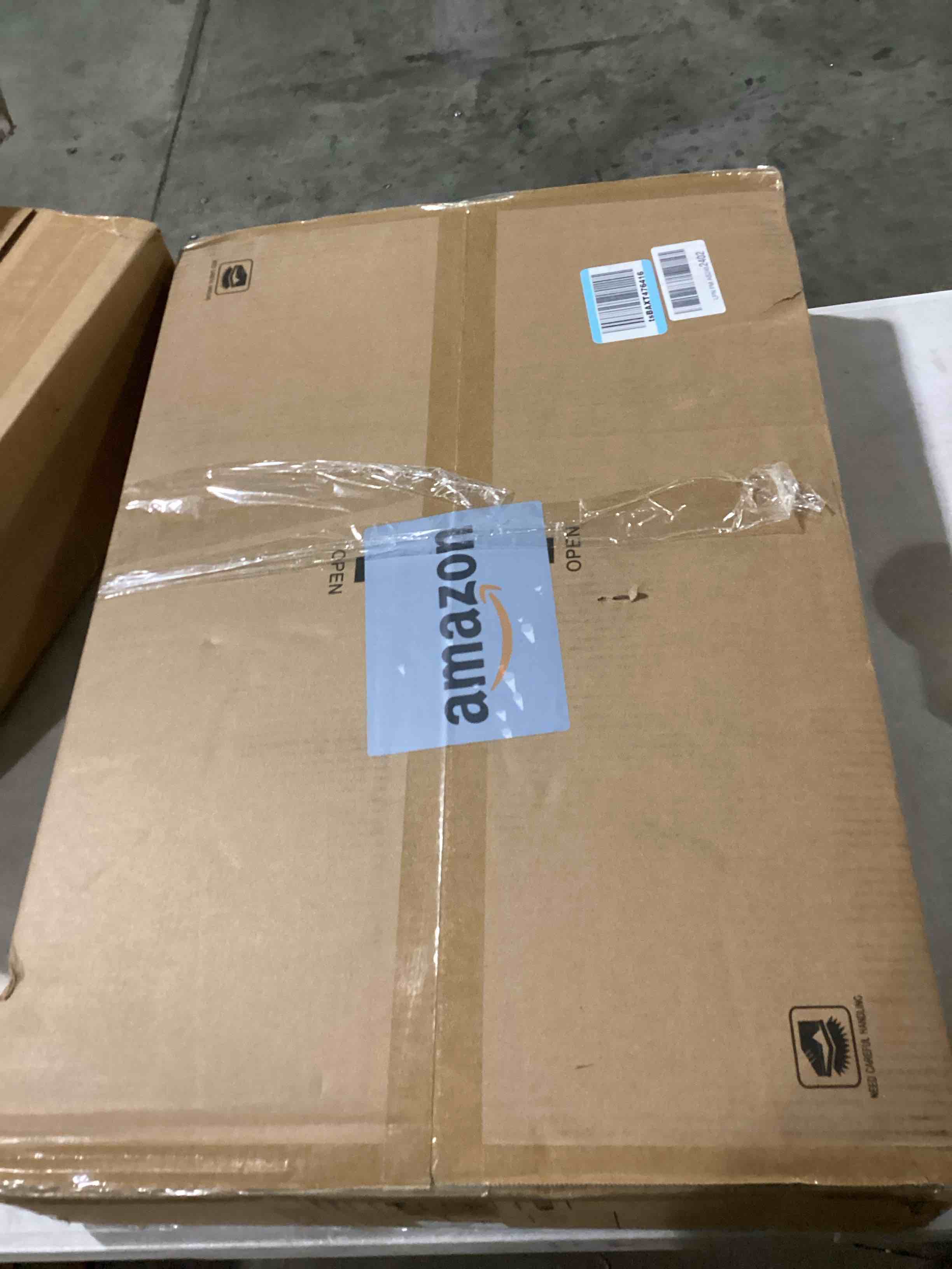 https://s3.amazonaws.com/lotting-images-prod/bidfta/YEL6799832_1733836674360.jpeg