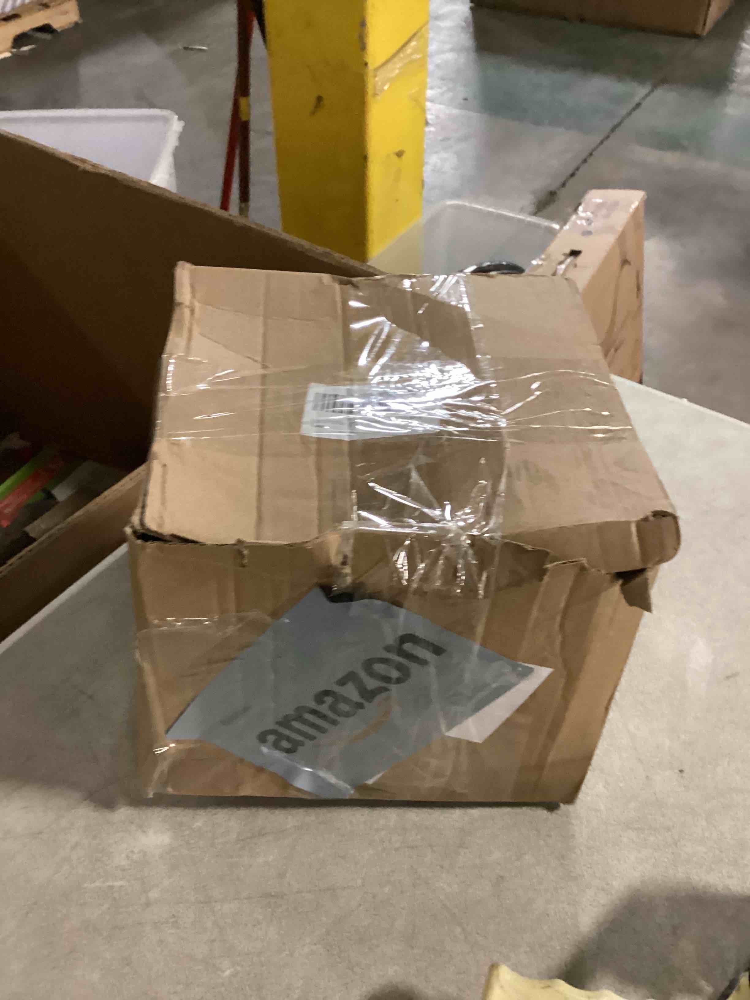 https://s3.amazonaws.com/lotting-images-prod/bidfta/YEL6800132_1738074006808.jpeg