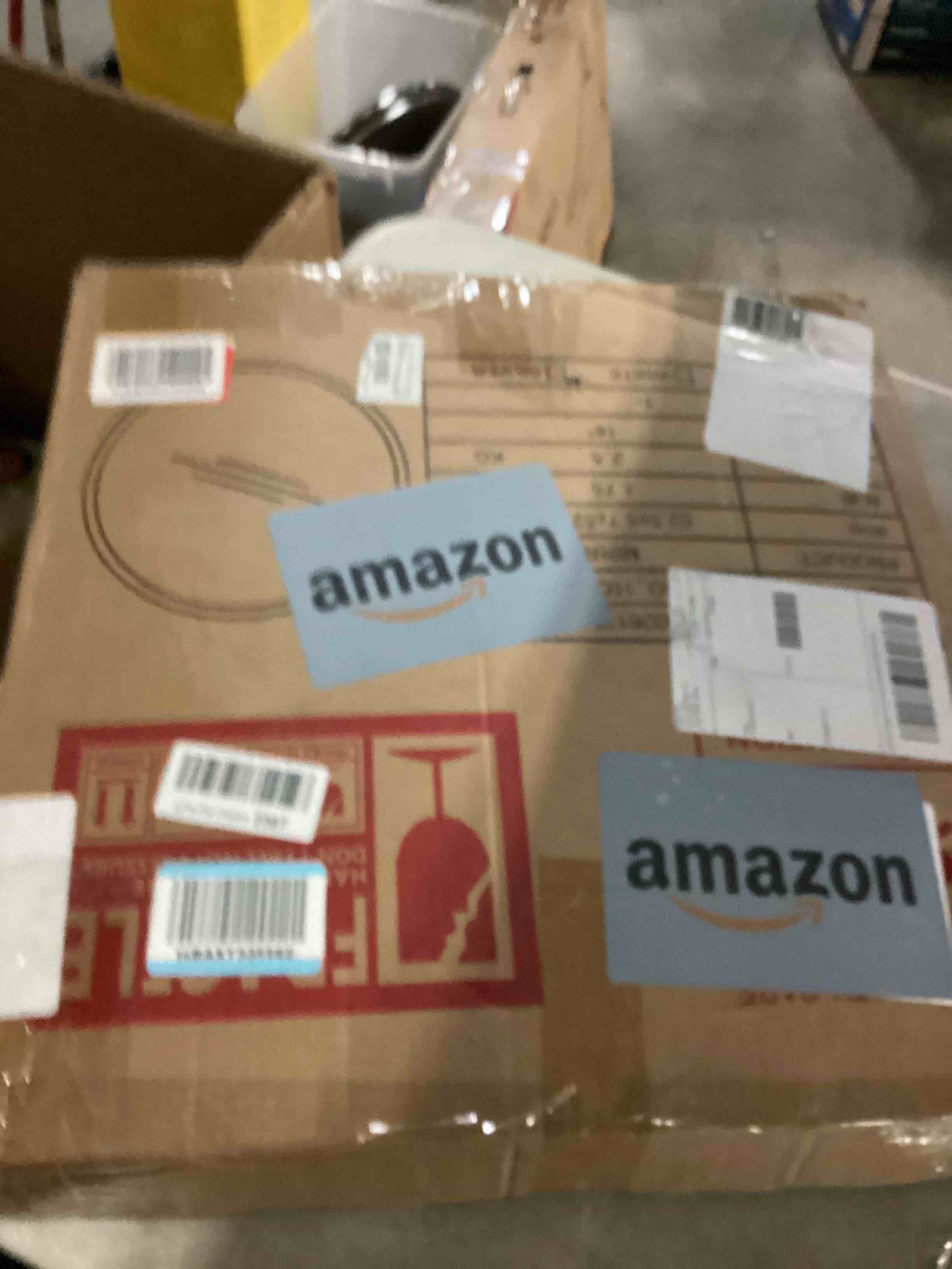 https://s3.amazonaws.com/lotting-images-prod/bidfta/YEL6800133_1738074074818.jpeg