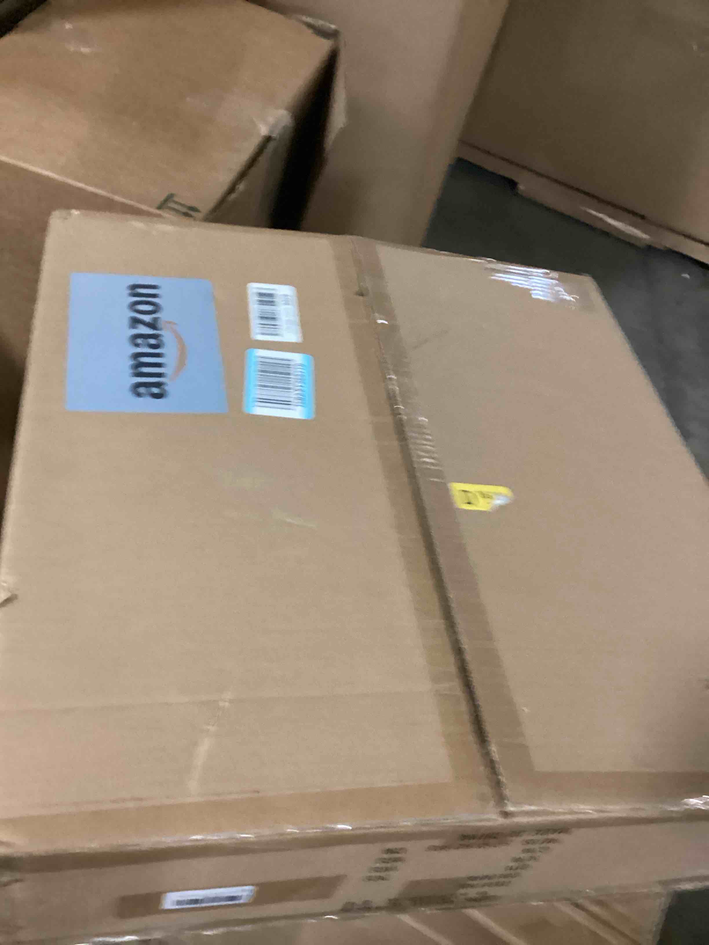 https://s3.amazonaws.com/lotting-images-prod/bidfta/YEL6800208_1738087961066.jpeg