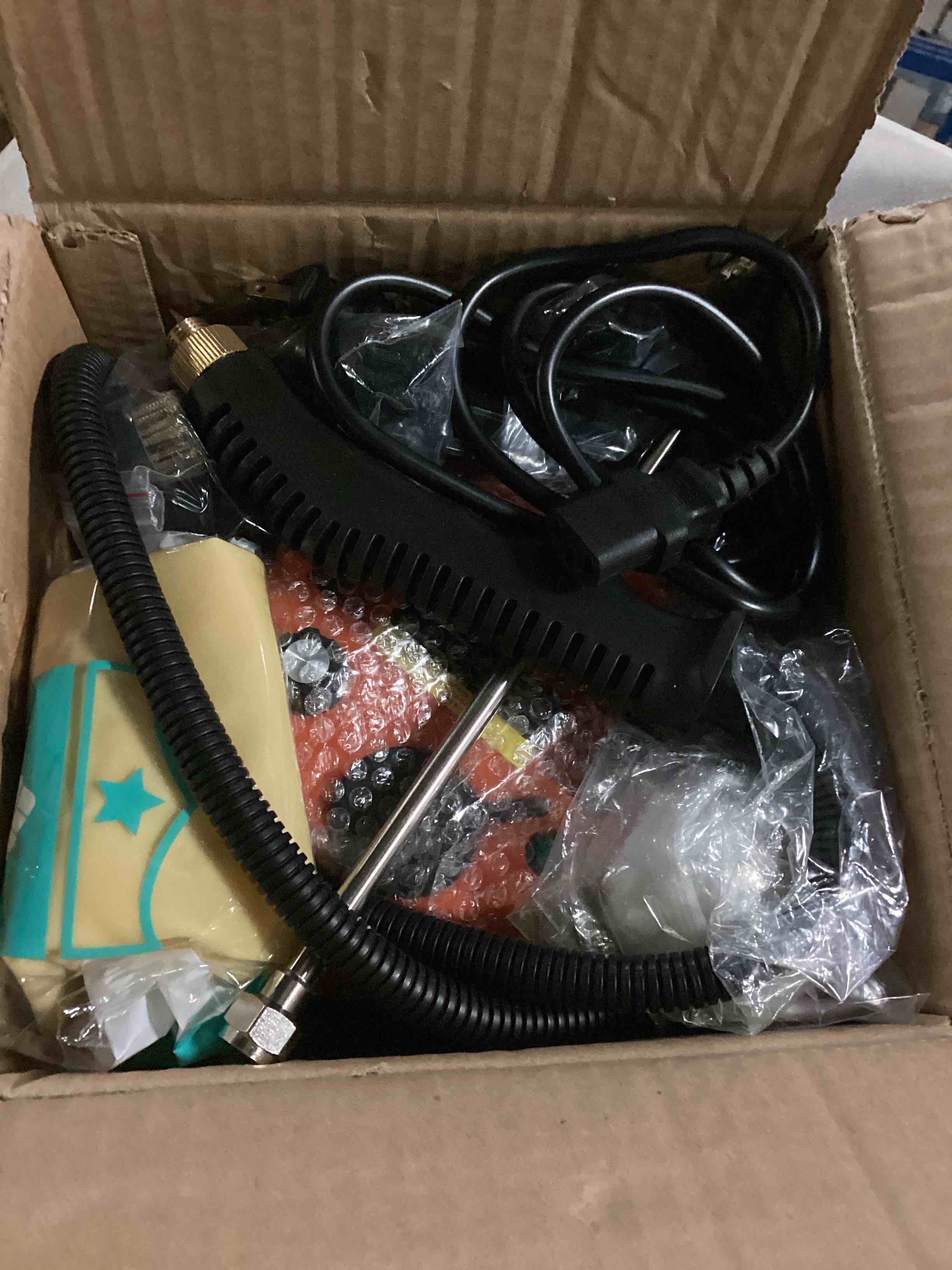 https://s3.amazonaws.com/lotting-images-prod/bidfta/YEL6800504_1738251931226.jpeg