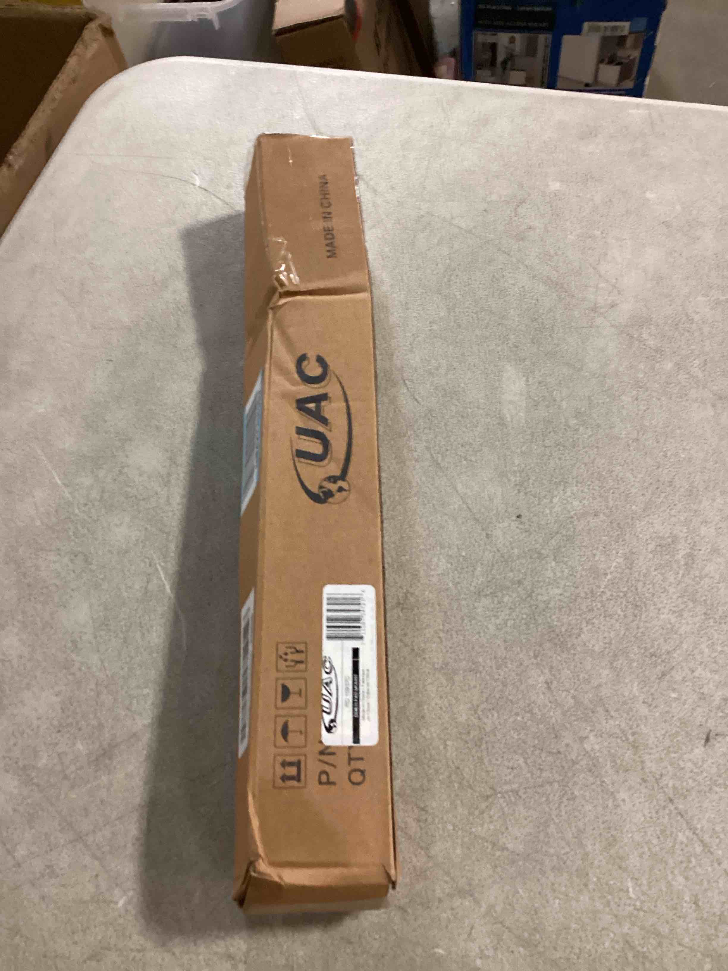 https://s3.amazonaws.com/lotting-images-prod/bidfta/YEL6800524_1738254928548.jpeg