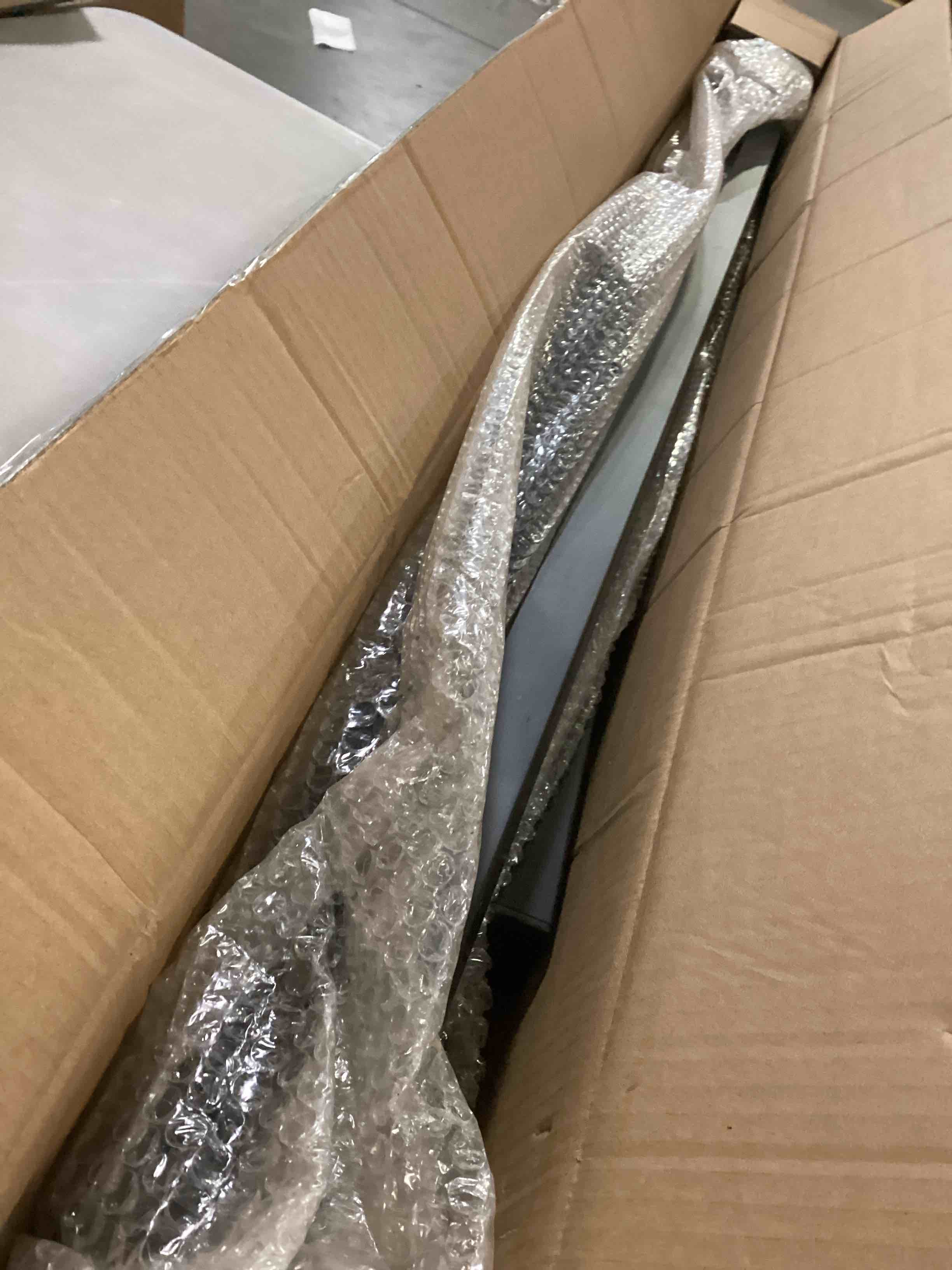https://s3.amazonaws.com/lotting-images-prod/bidfta/YEL6801716_1736365265110.jpeg
