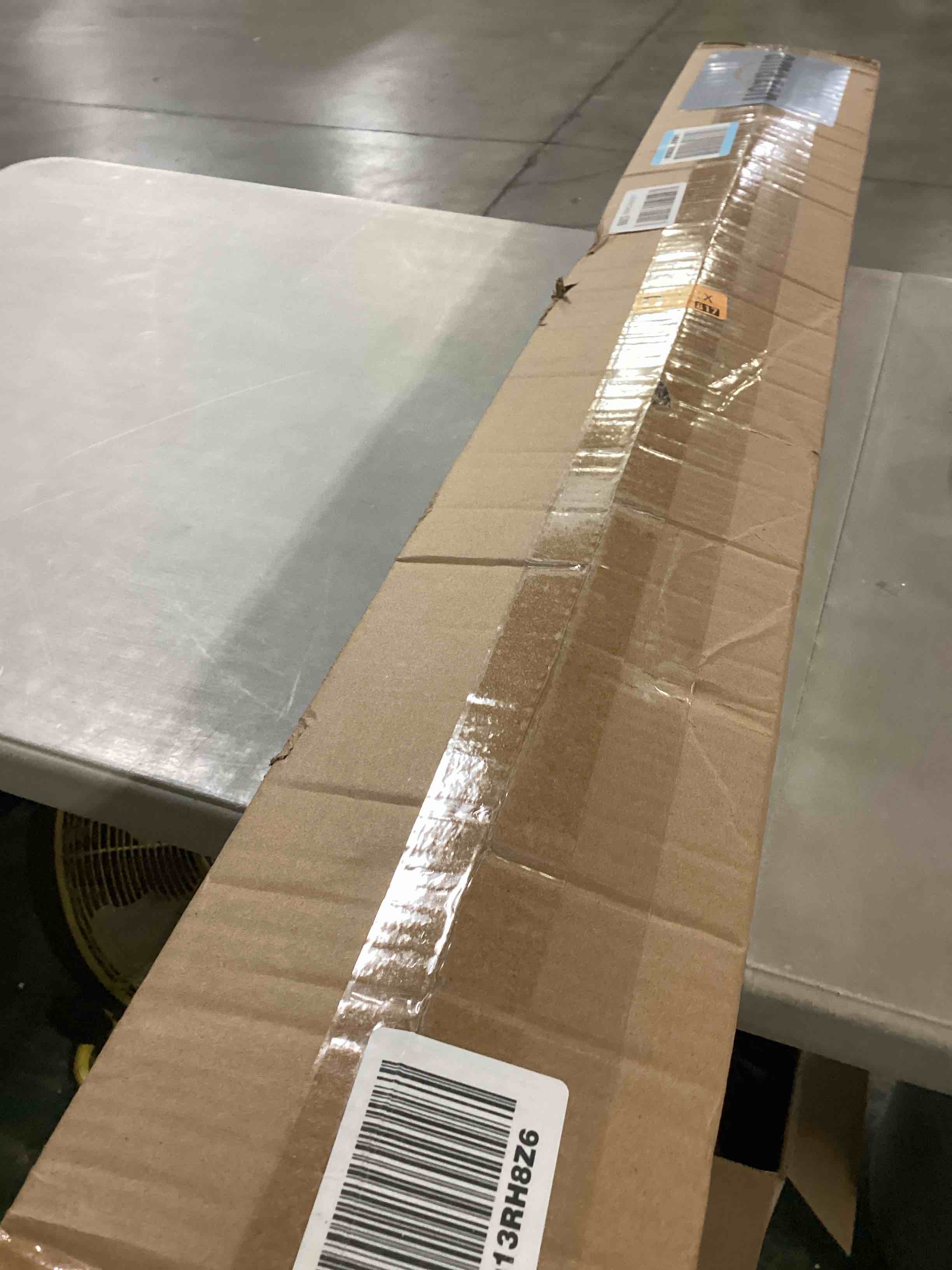 https://s3.amazonaws.com/lotting-images-prod/bidfta/YEL6802325_1736962536932.jpeg