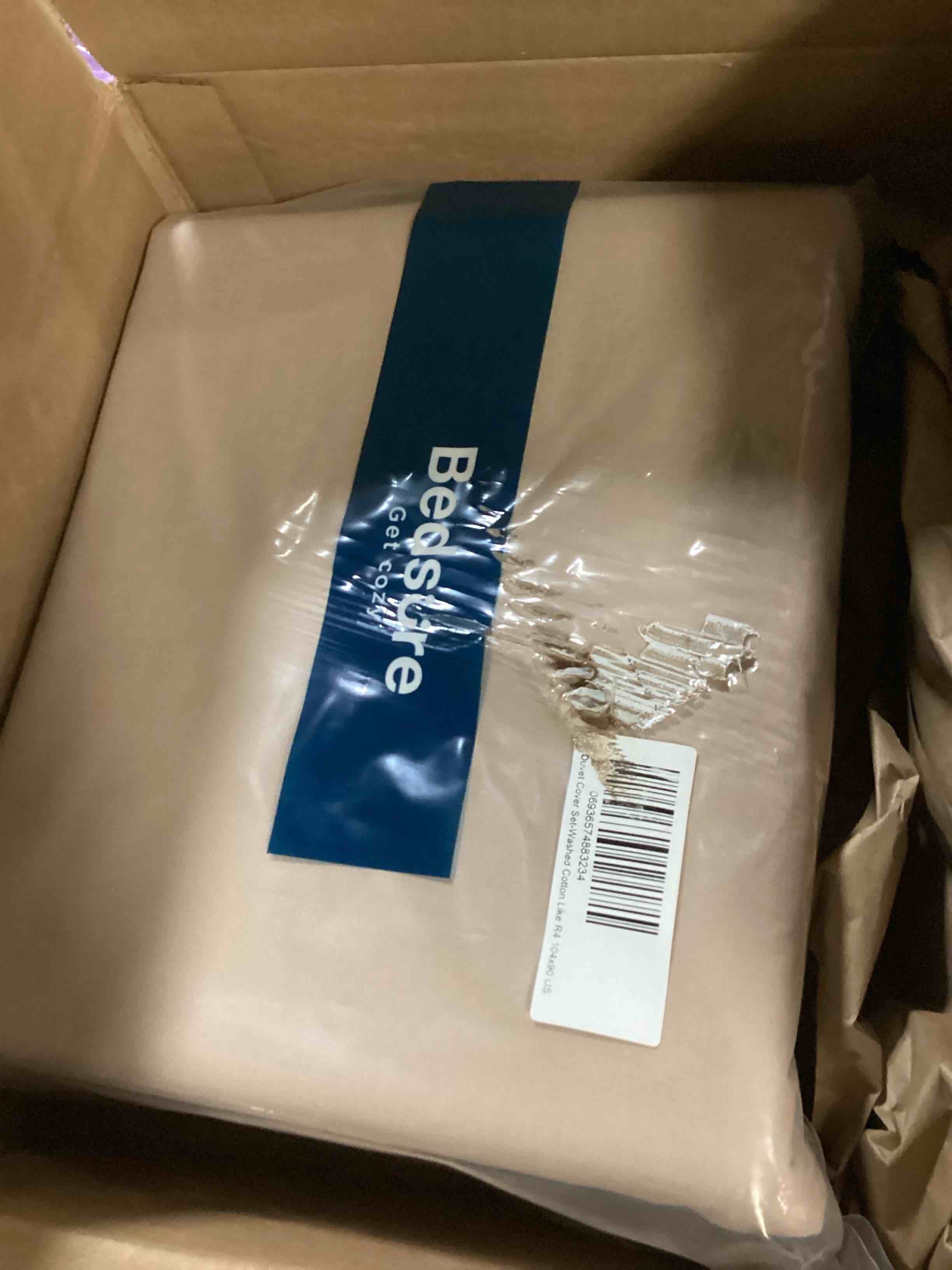 https://s3.amazonaws.com/lotting-images-prod/bidfta/YEL6802572_1737127604358.jpeg