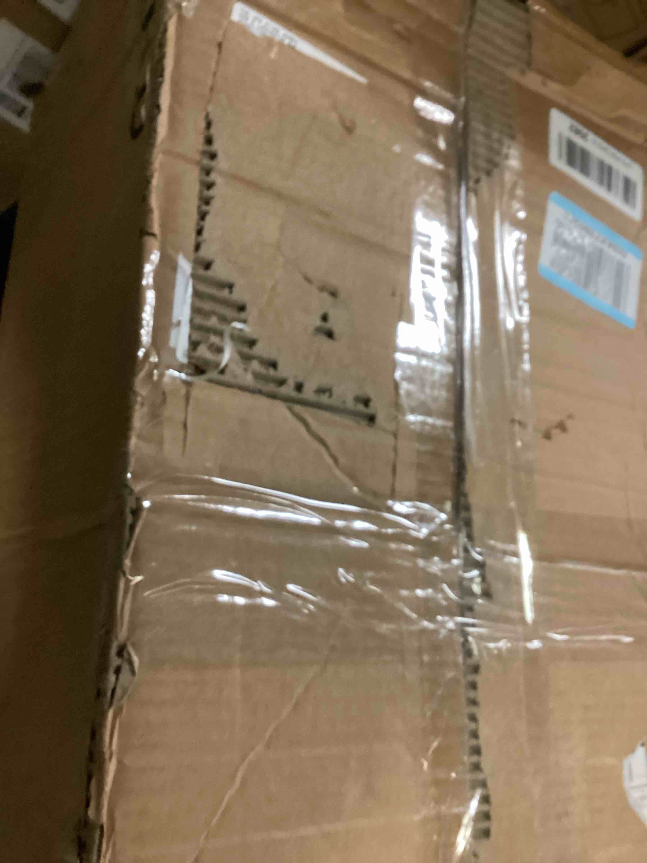 https://s3.amazonaws.com/lotting-images-prod/bidfta/YEL6802908_1737482866122.jpeg