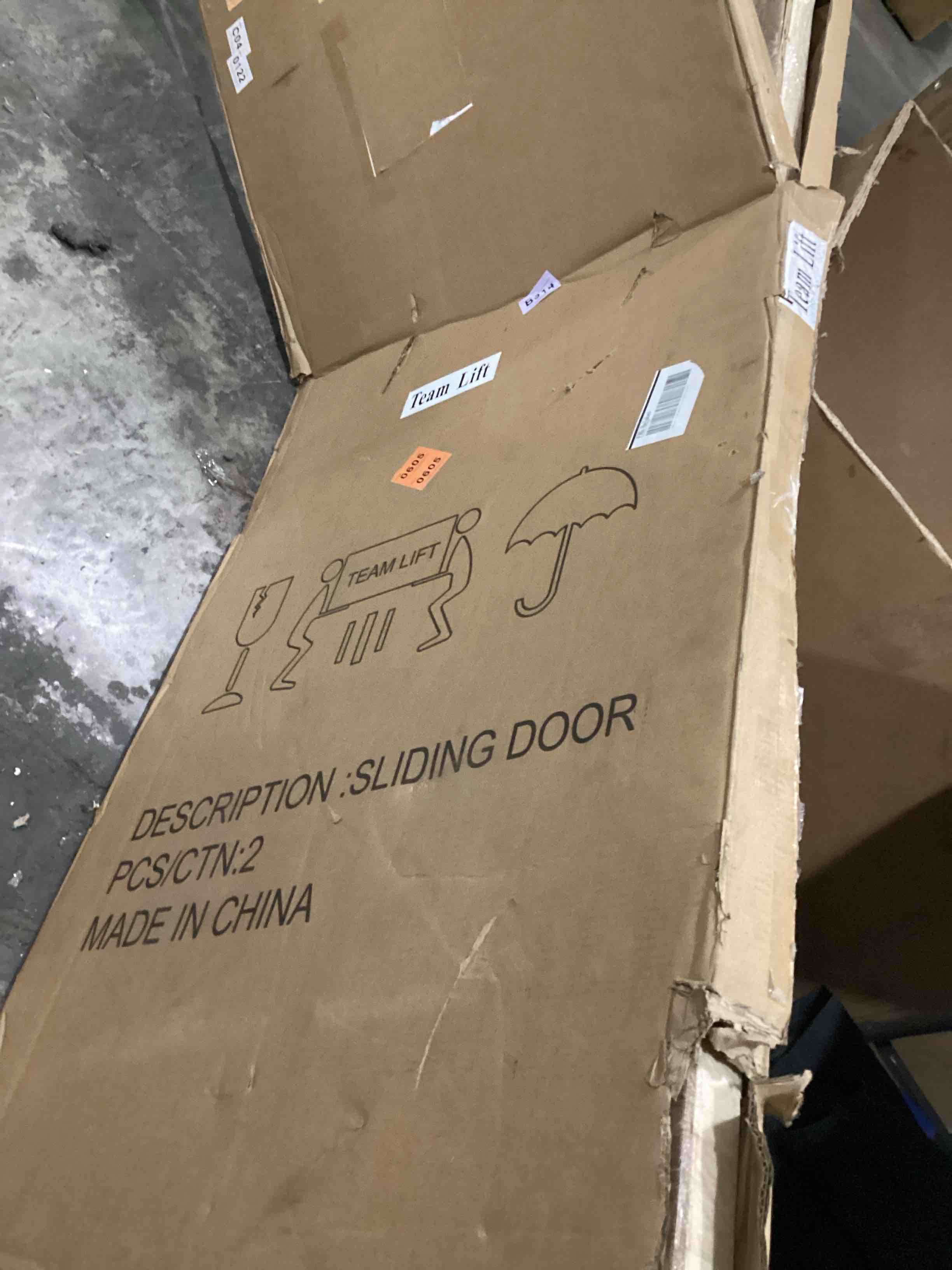 https://s3.amazonaws.com/lotting-images-prod/bidfta/YEL6803030_1735836023138.jpeg