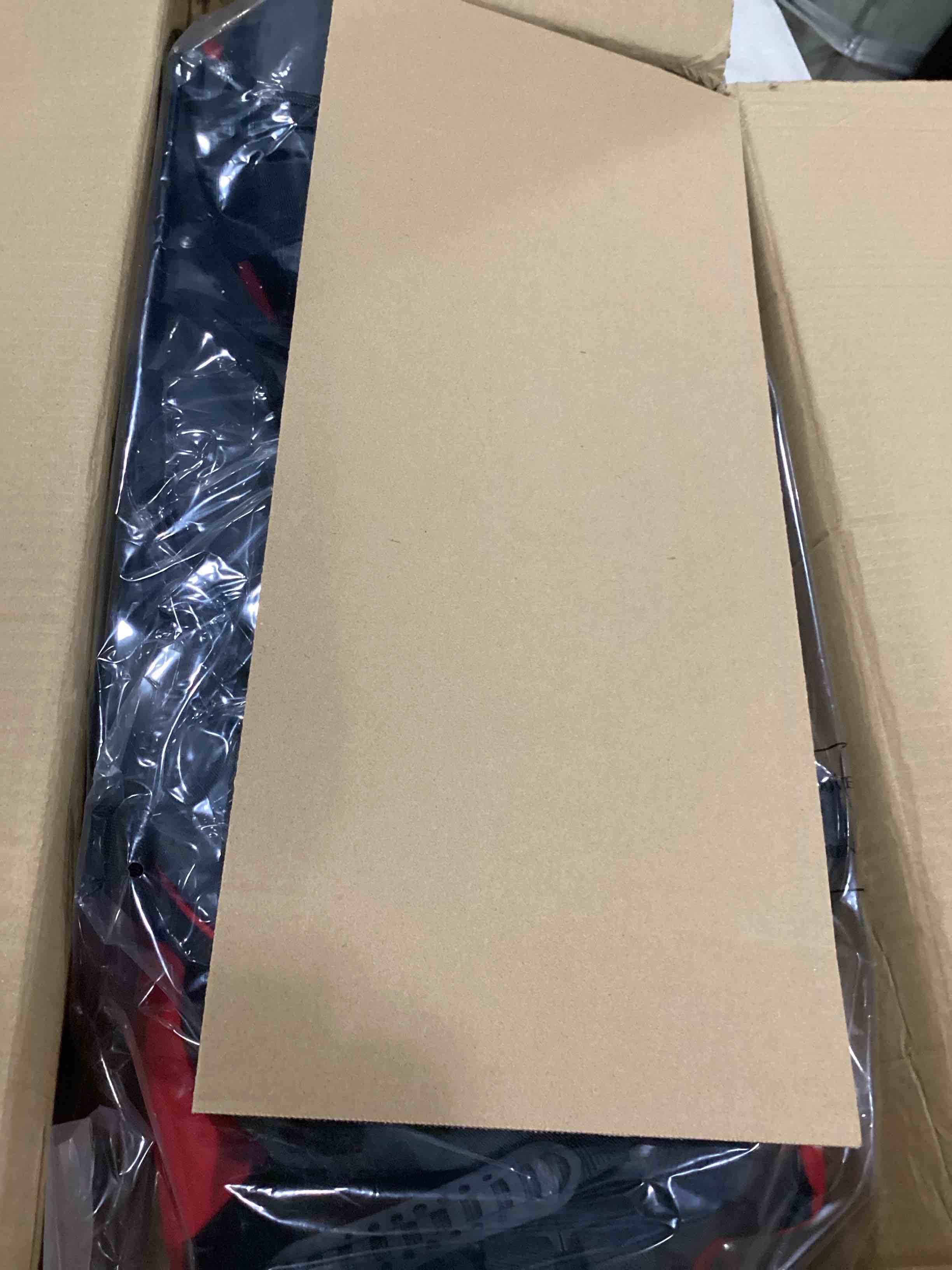 https://s3.amazonaws.com/lotting-images-prod/bidfta/YEL6803129_1735920228616.jpeg
