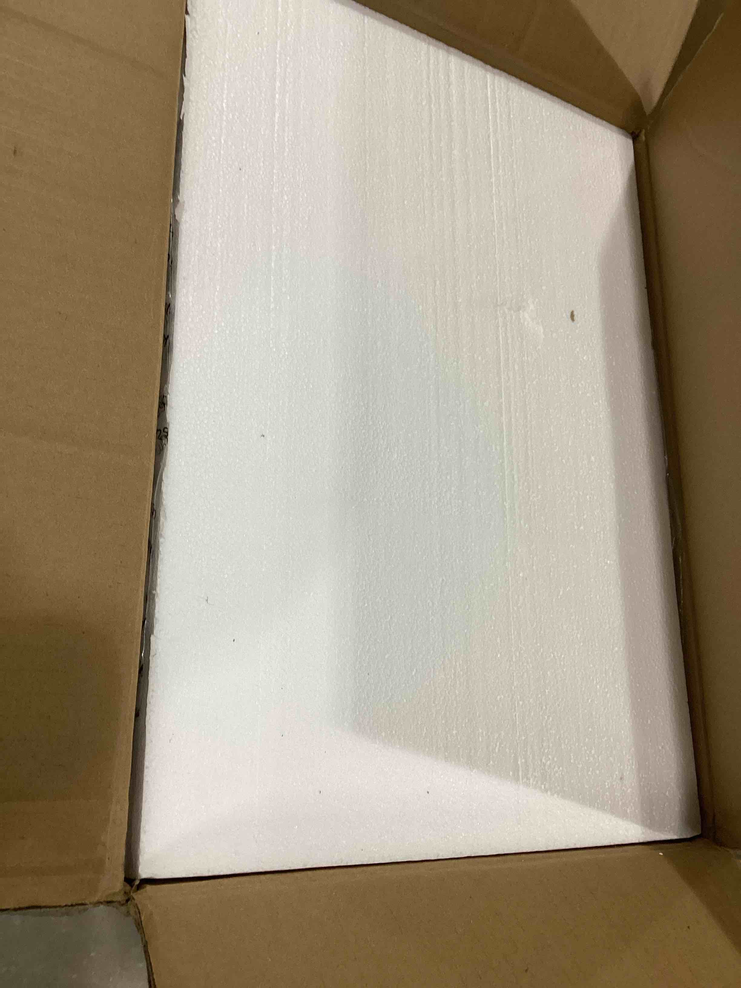 https://s3.amazonaws.com/lotting-images-prod/bidfta/YEL6803488_1736781838106.jpeg