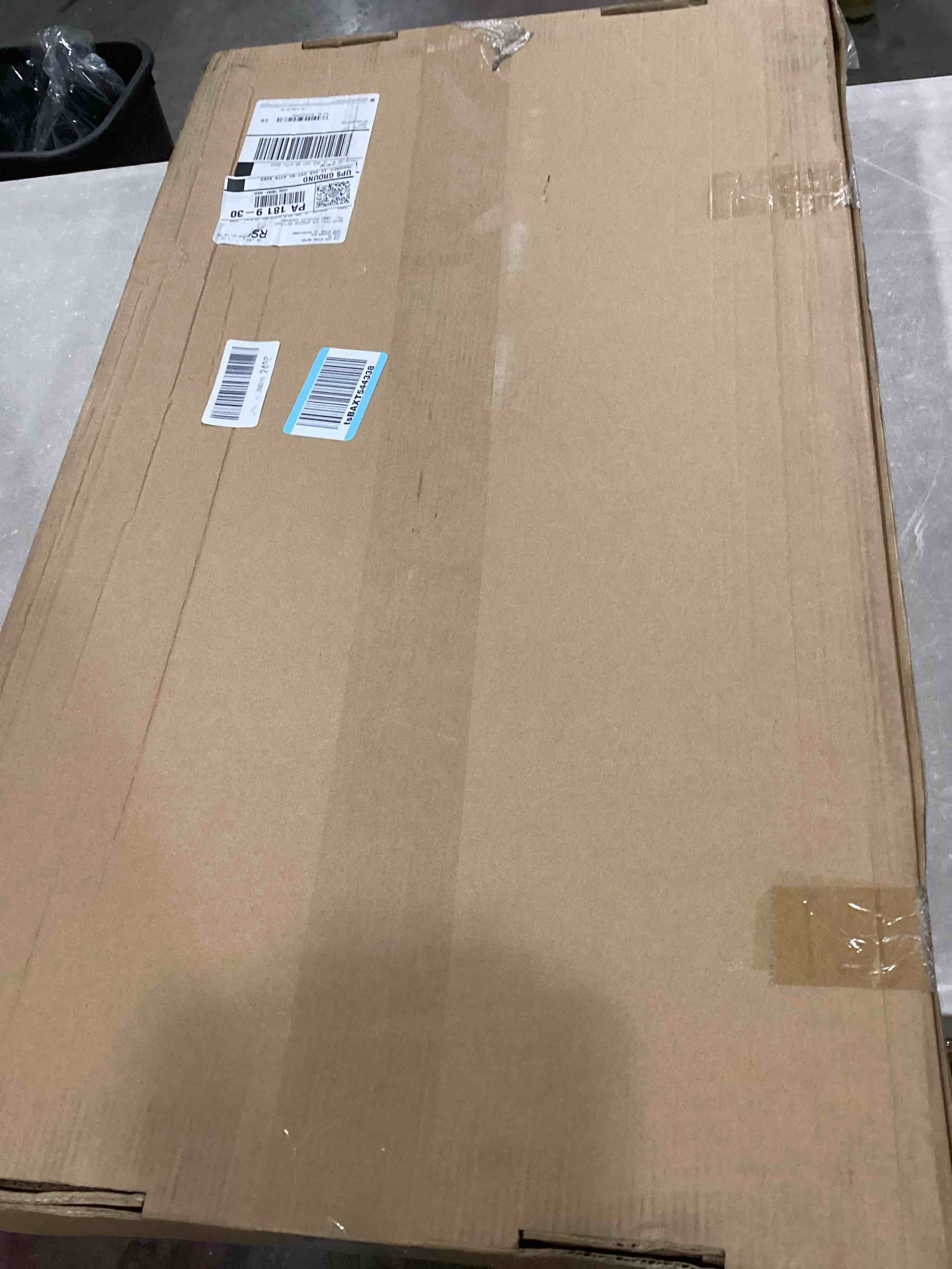 https://s3.amazonaws.com/lotting-images-prod/bidfta/YEL6803716_1736884817107.jpeg