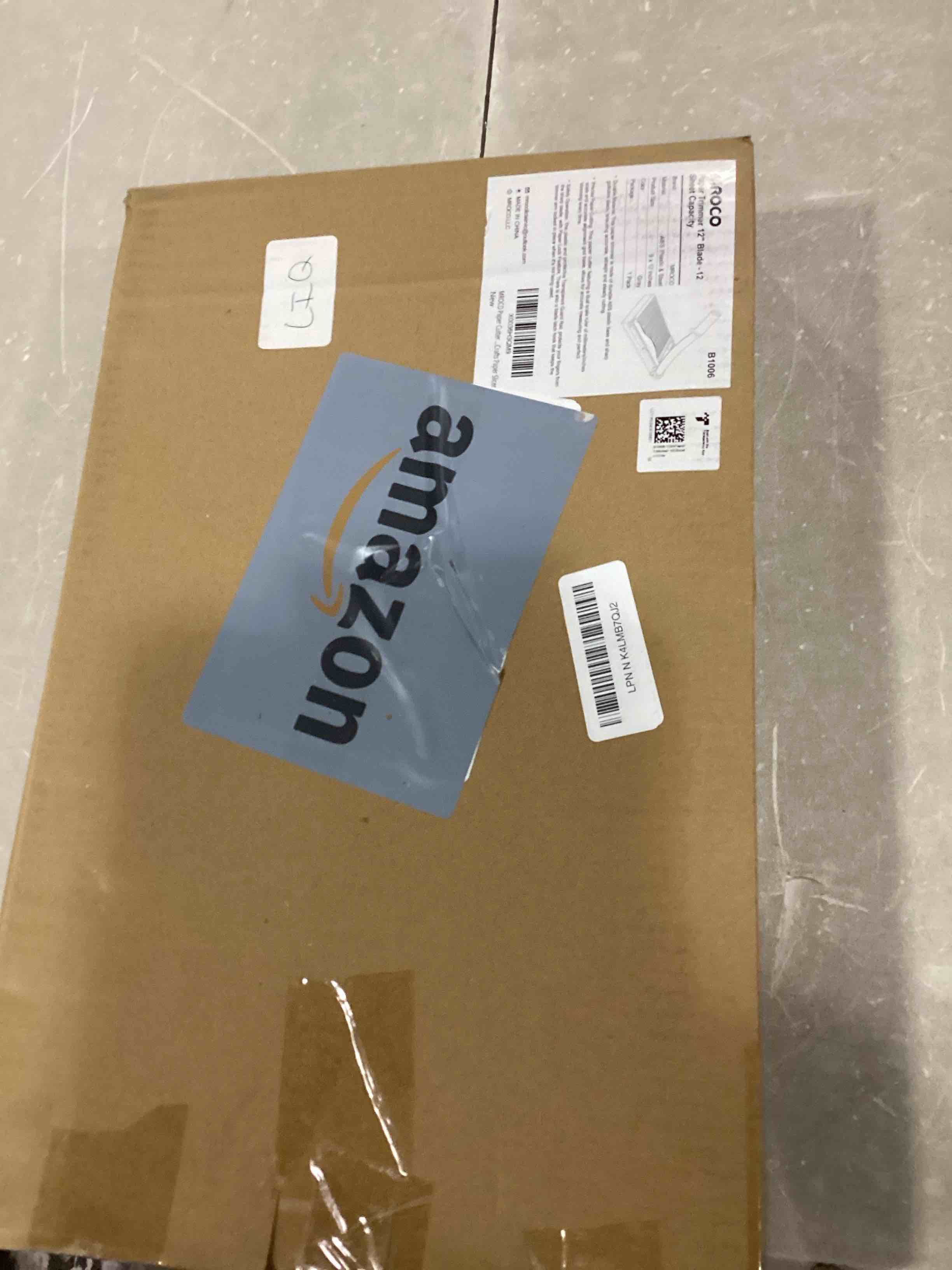 https://s3.amazonaws.com/lotting-images-prod/bidfta/YEL6804016_1737037116885.jpeg