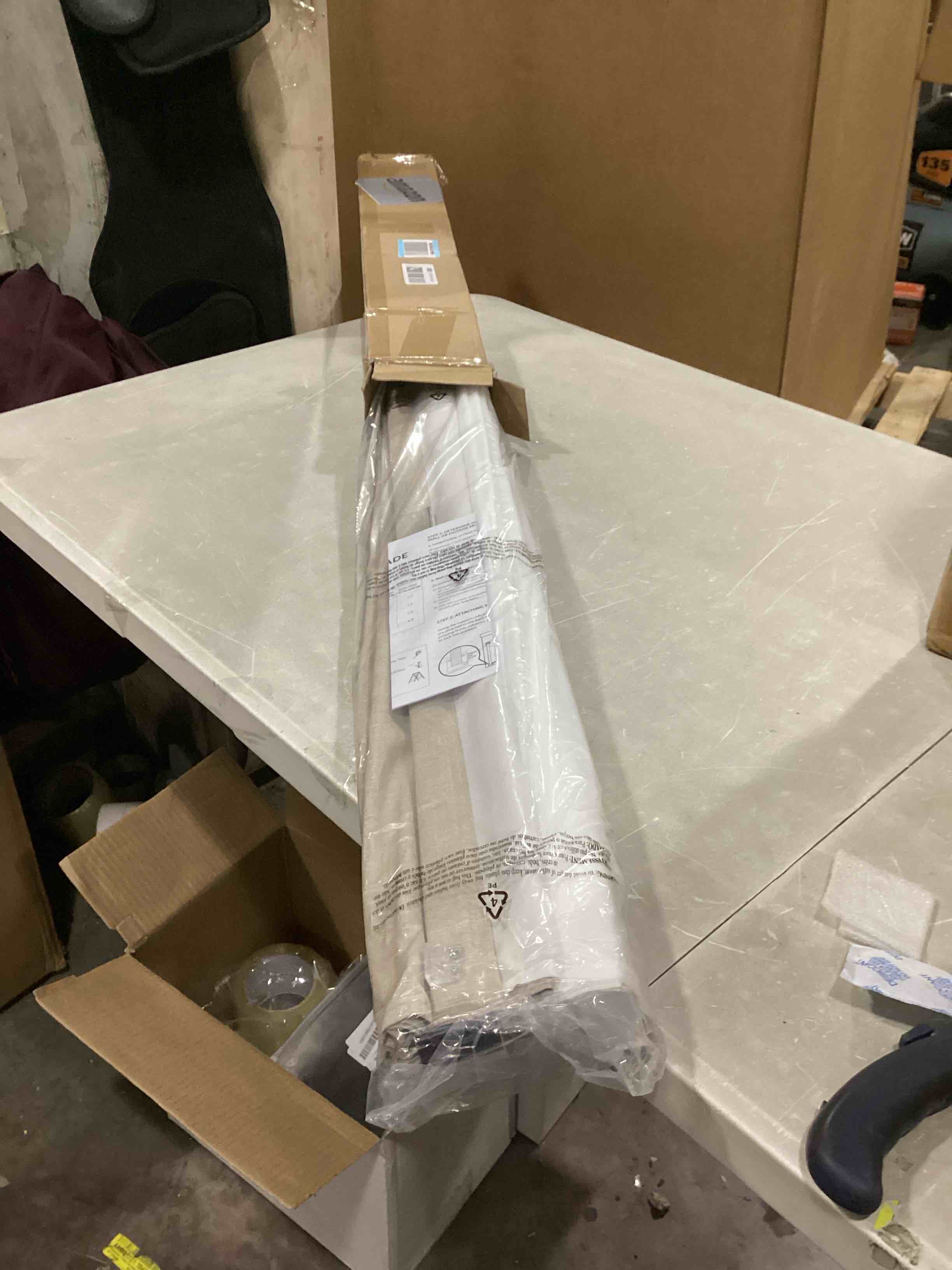 https://s3.amazonaws.com/lotting-images-prod/bidfta/YEL6804389_1738784624938.jpeg