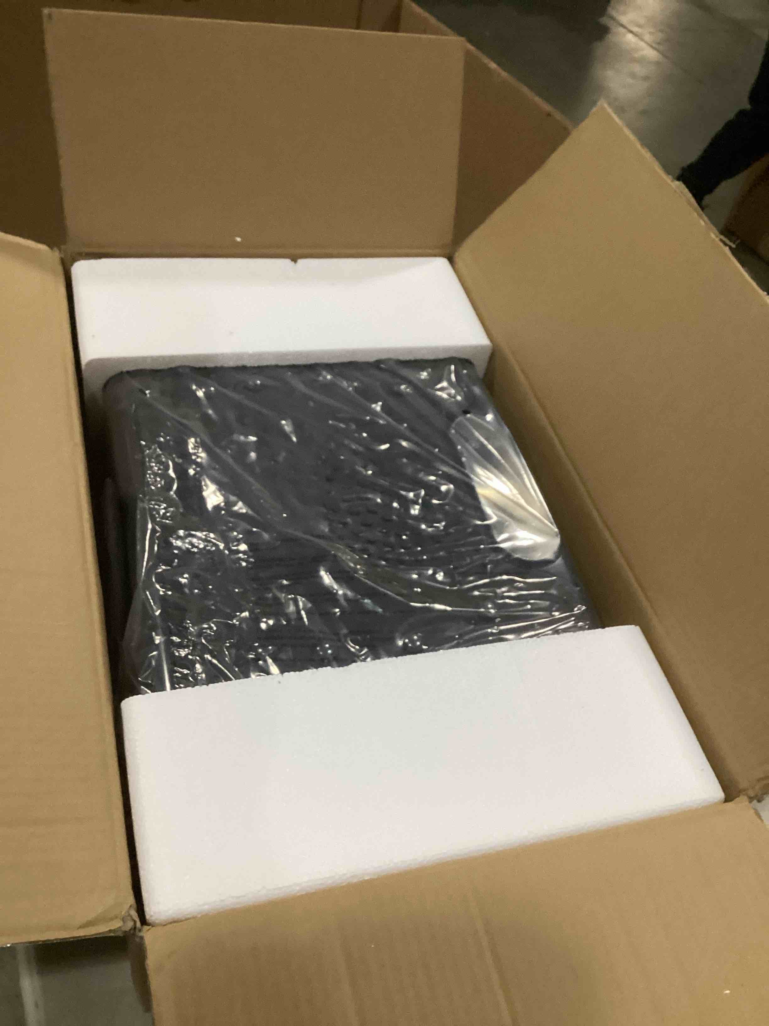 https://s3.amazonaws.com/lotting-images-prod/bidfta/YEL6804448_1738007236726.jpeg