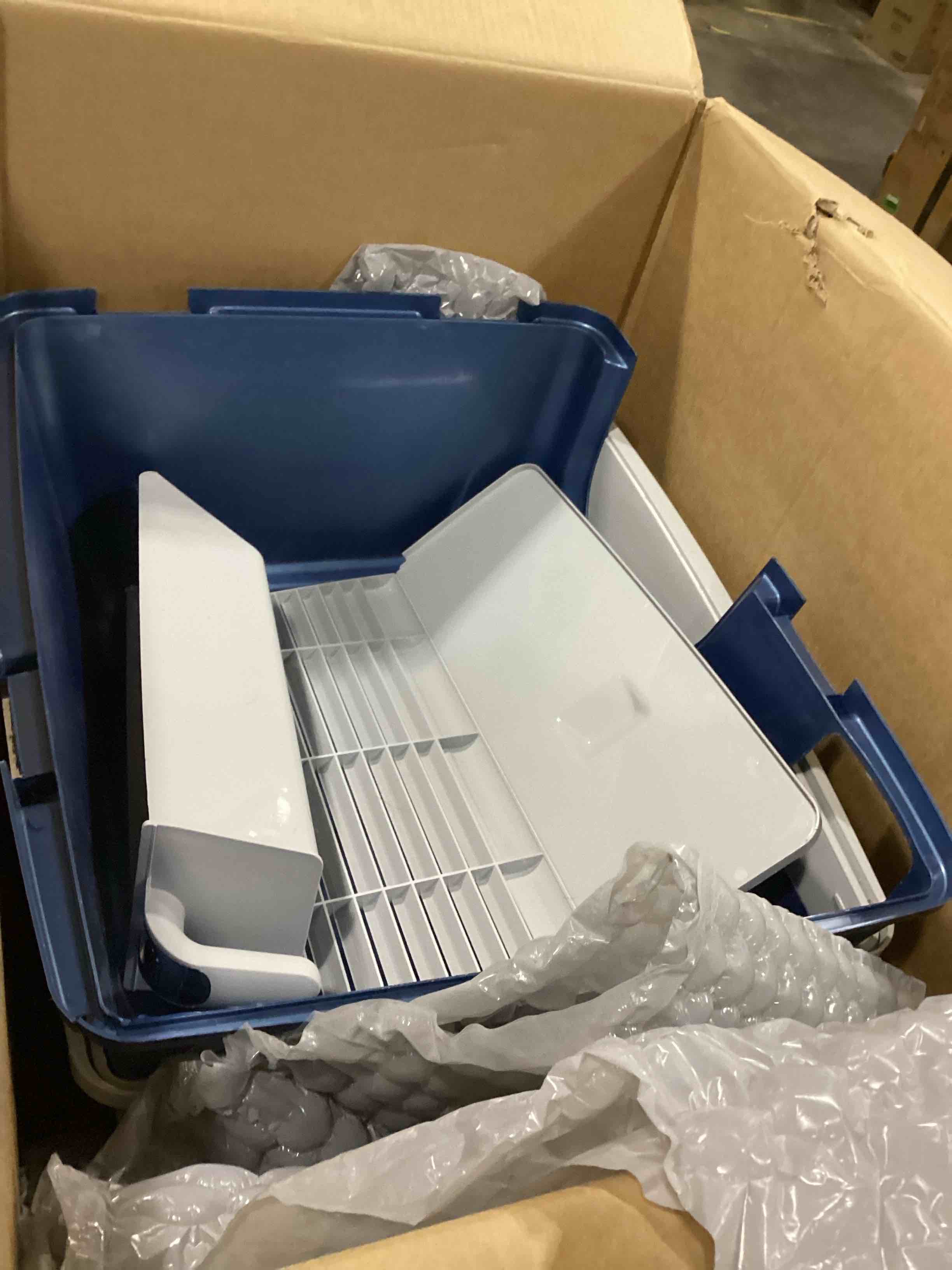 https://s3.amazonaws.com/lotting-images-prod/bidfta/YEL6804705_1738248391437.jpeg