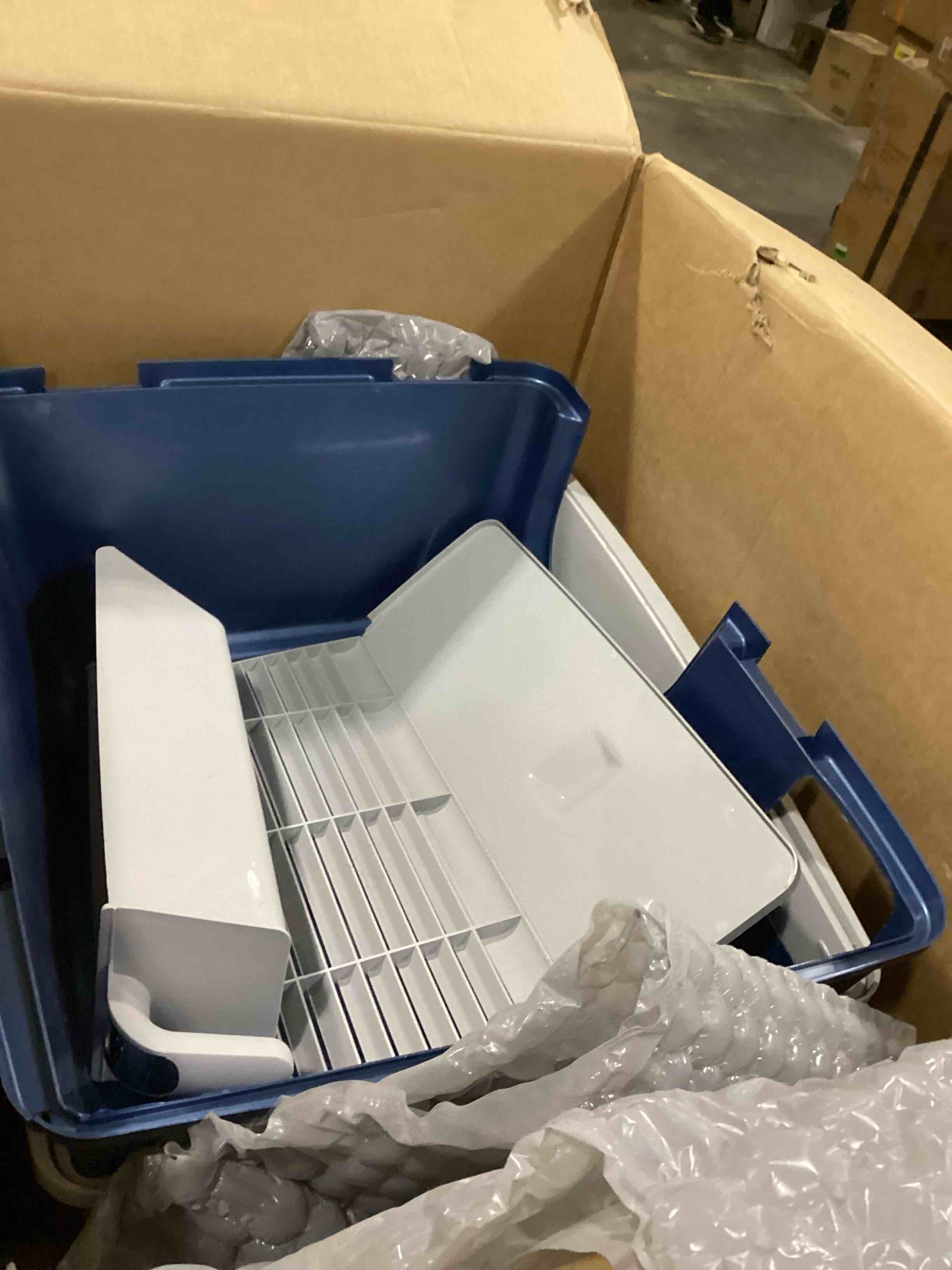 https://s3.amazonaws.com/lotting-images-prod/bidfta/YEL6804705_1738248392977.jpeg