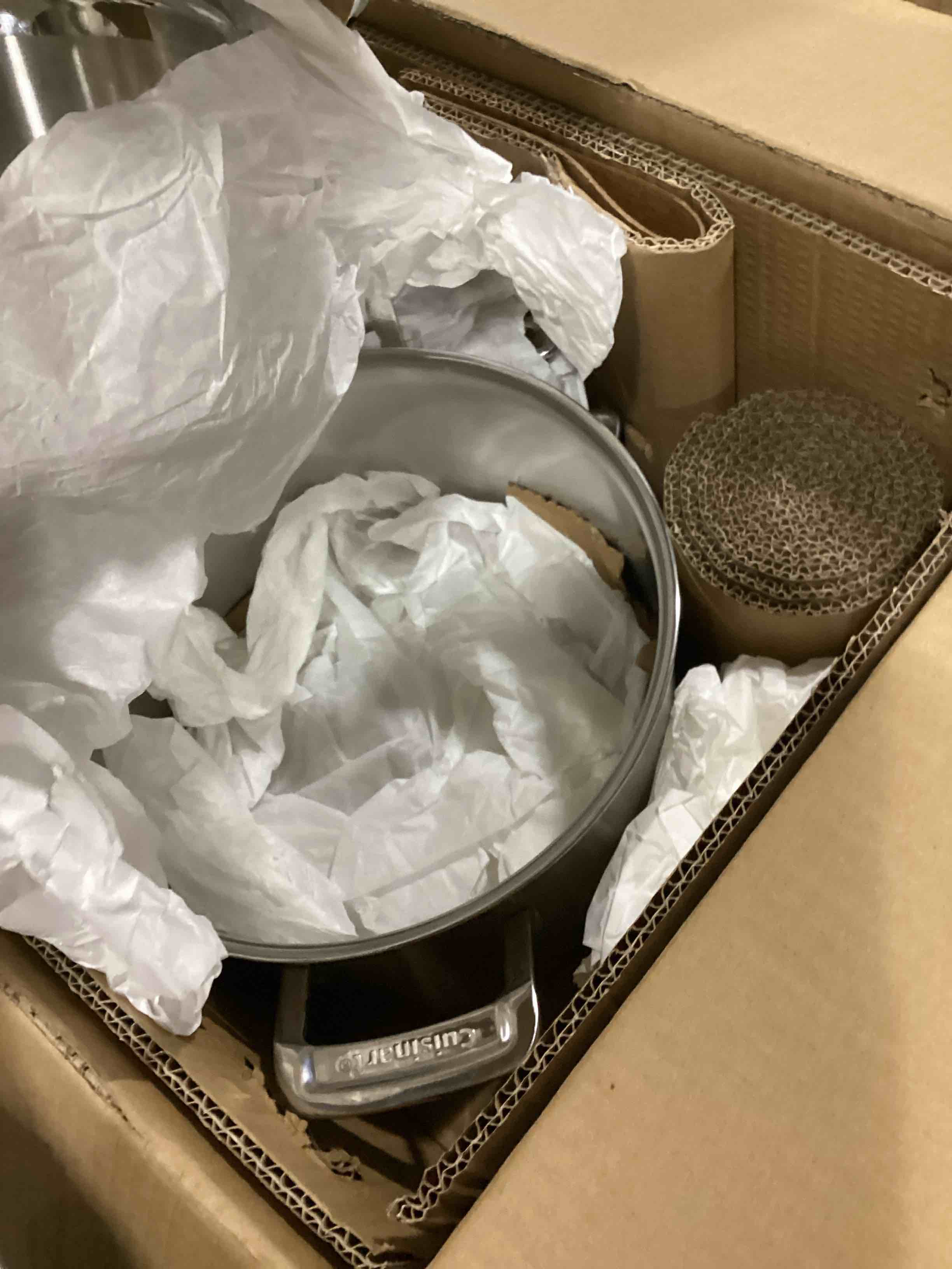 https://s3.amazonaws.com/lotting-images-prod/bidfta/YEL6804760_1738256067006.jpeg