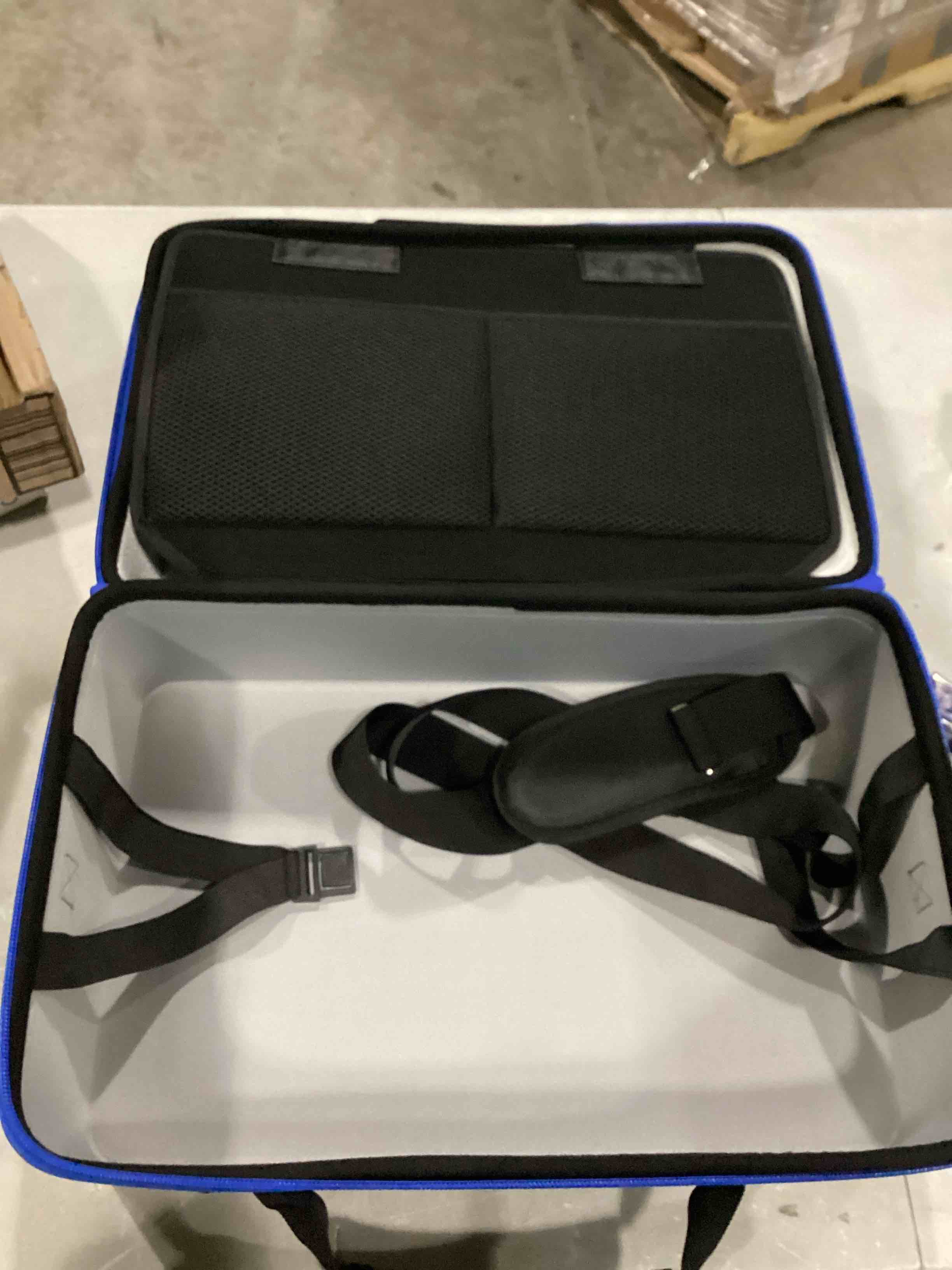 https://s3.amazonaws.com/lotting-images-prod/bidfta/YEL6804876_1738341512870.jpeg