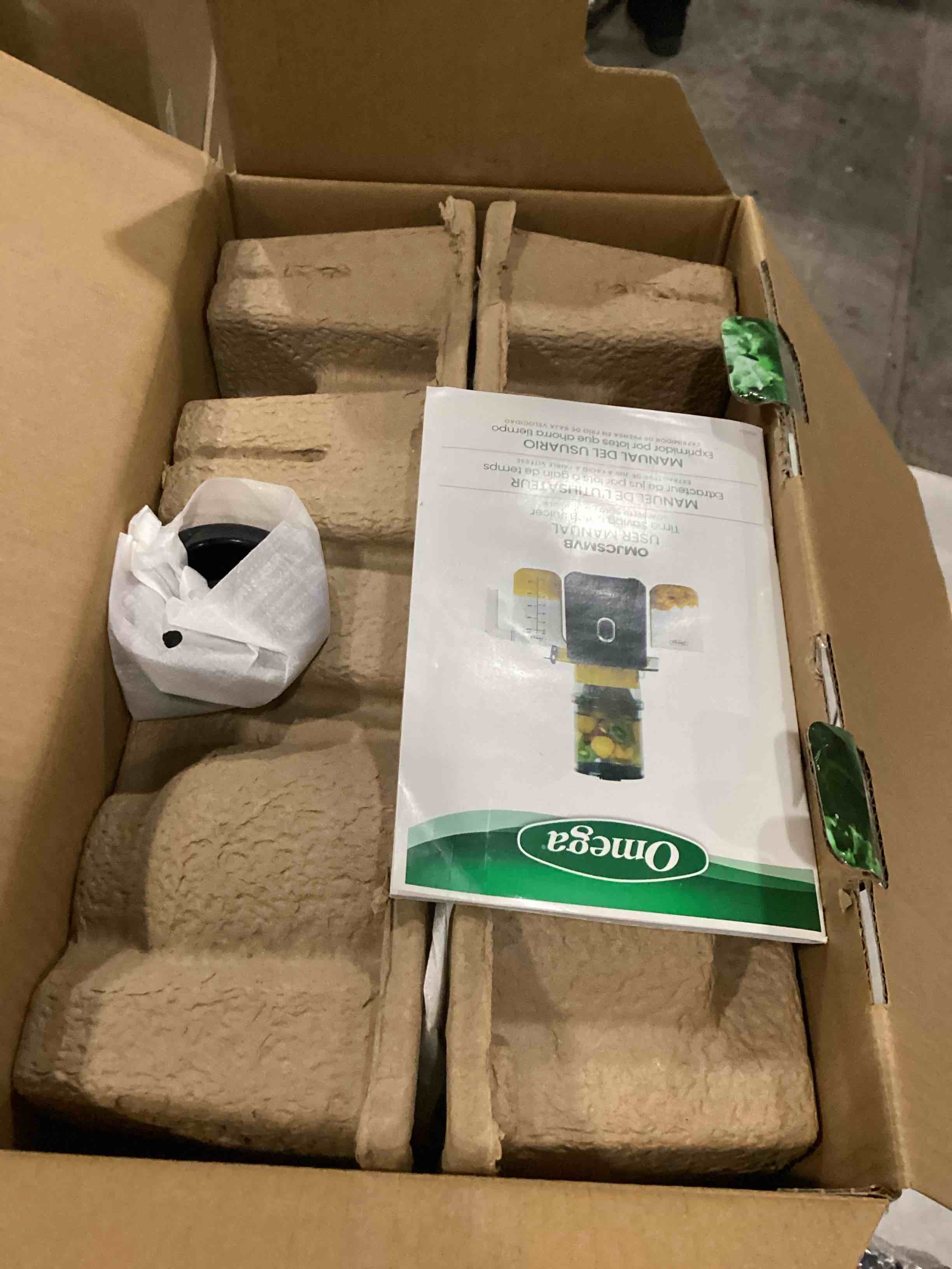 https://s3.amazonaws.com/lotting-images-prod/bidfta/YEL6804892_1738341285431.jpeg