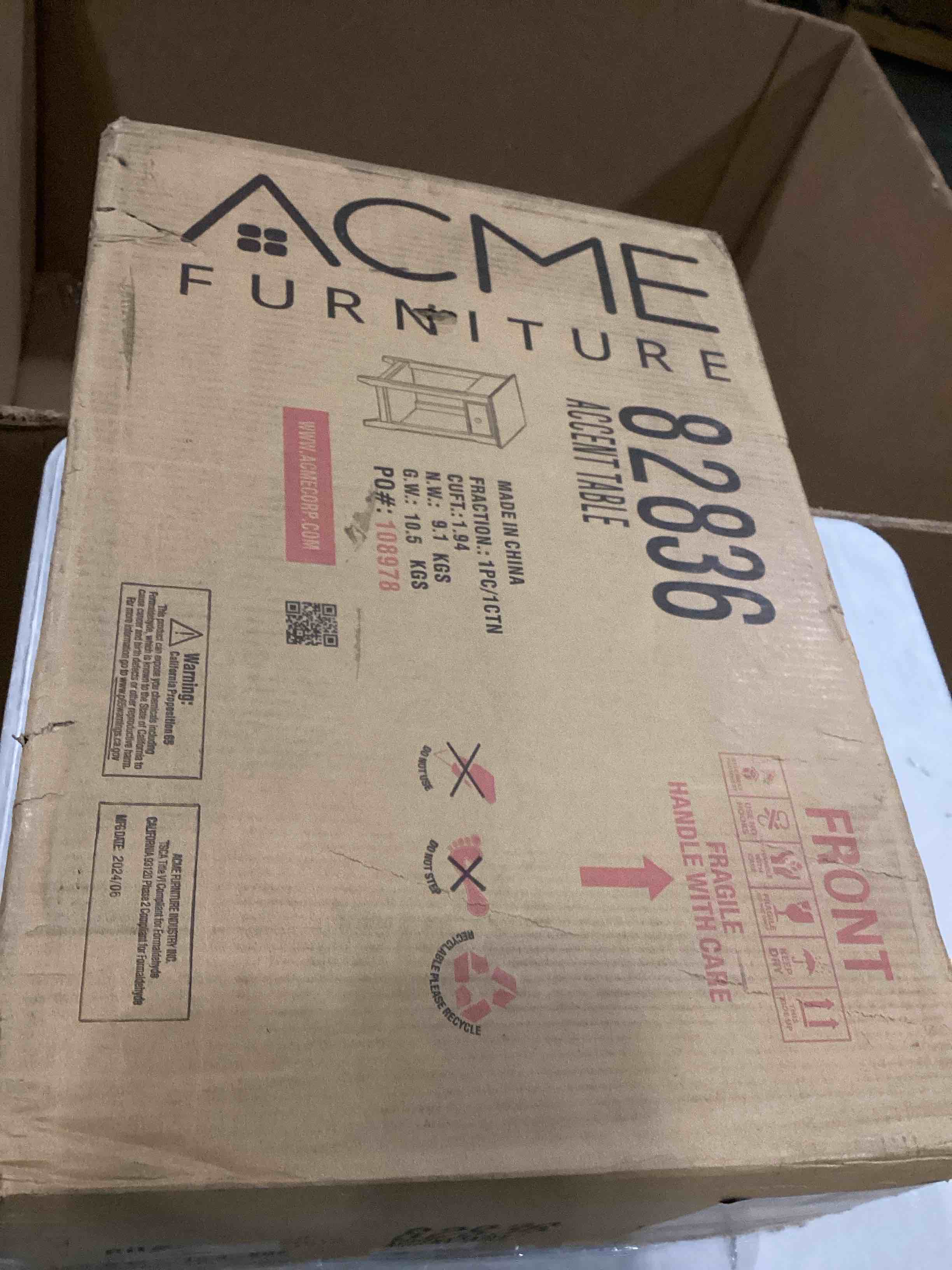 https://s3.amazonaws.com/lotting-images-prod/bidfta/YEL6805112_1738781726846.jpeg