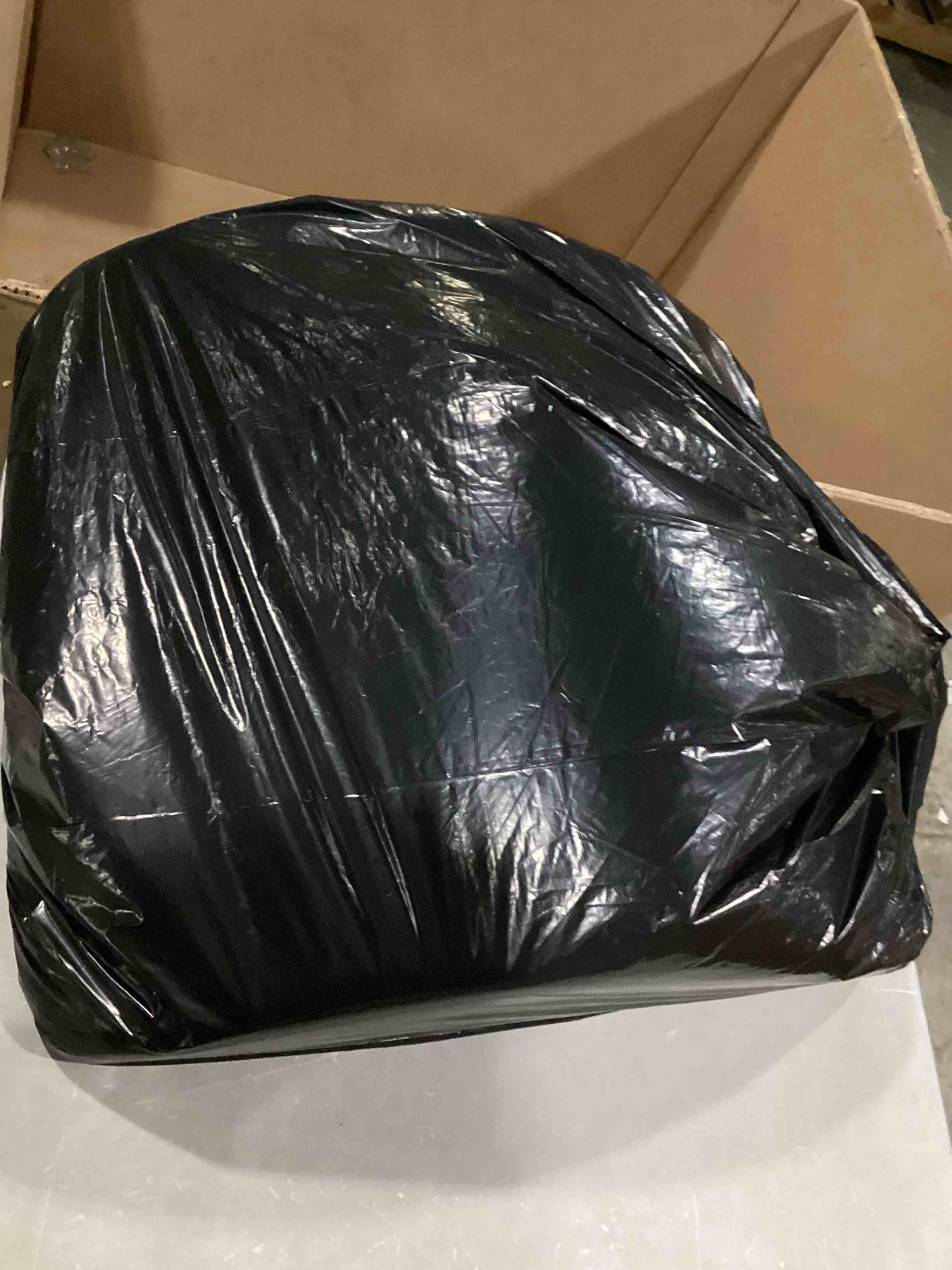 https://s3.amazonaws.com/lotting-images-prod/bidfta/YEL6805631_1739303924711.jpeg